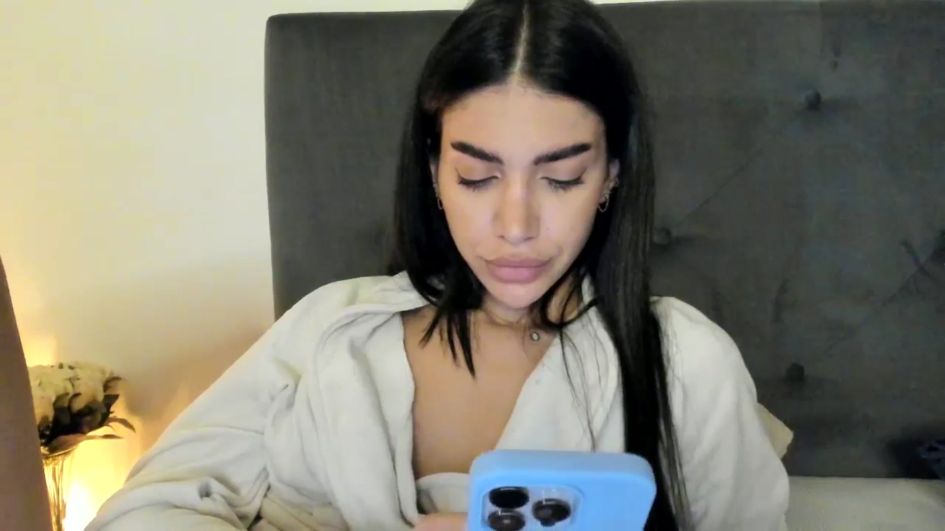 Gallery image thumbnail from SashaLopez's myfreecams stream on, 09/26/2023, 21:43 image 4 of 20