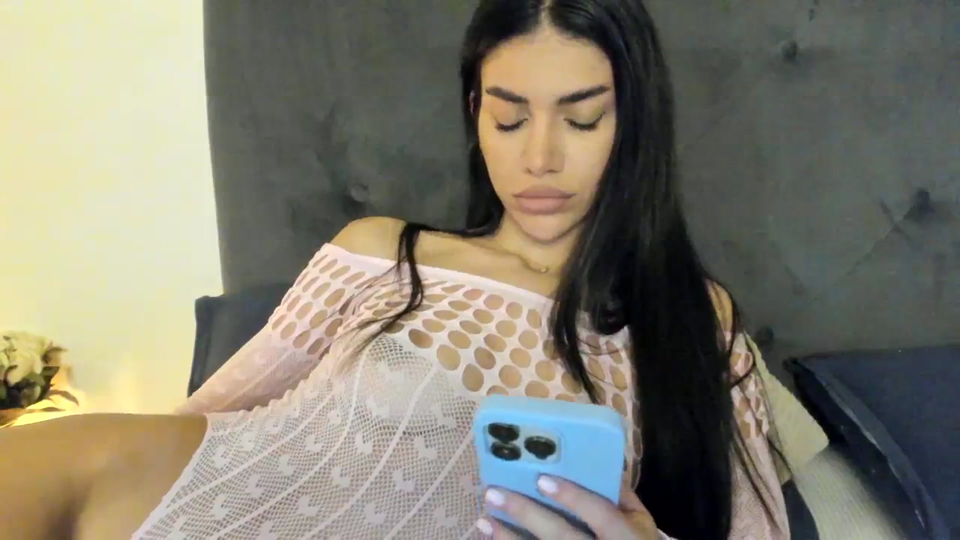 Gallery image thumbnail from SashaLopez's myfreecams stream on, 09/27/2023, 20:58 image 17 of 20