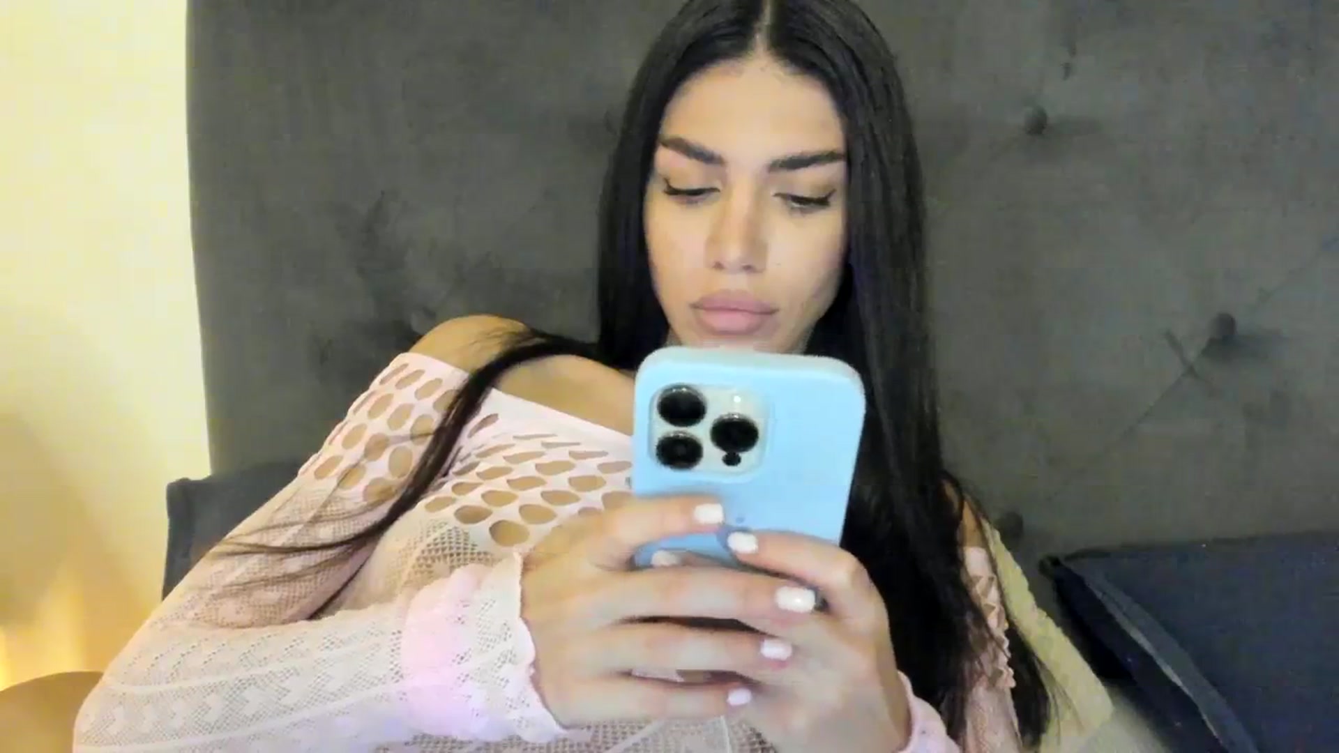 Gallery image thumbnail from SashaLopez's myfreecams stream on, 09/27/2023, 20:58 image 15 of 20
