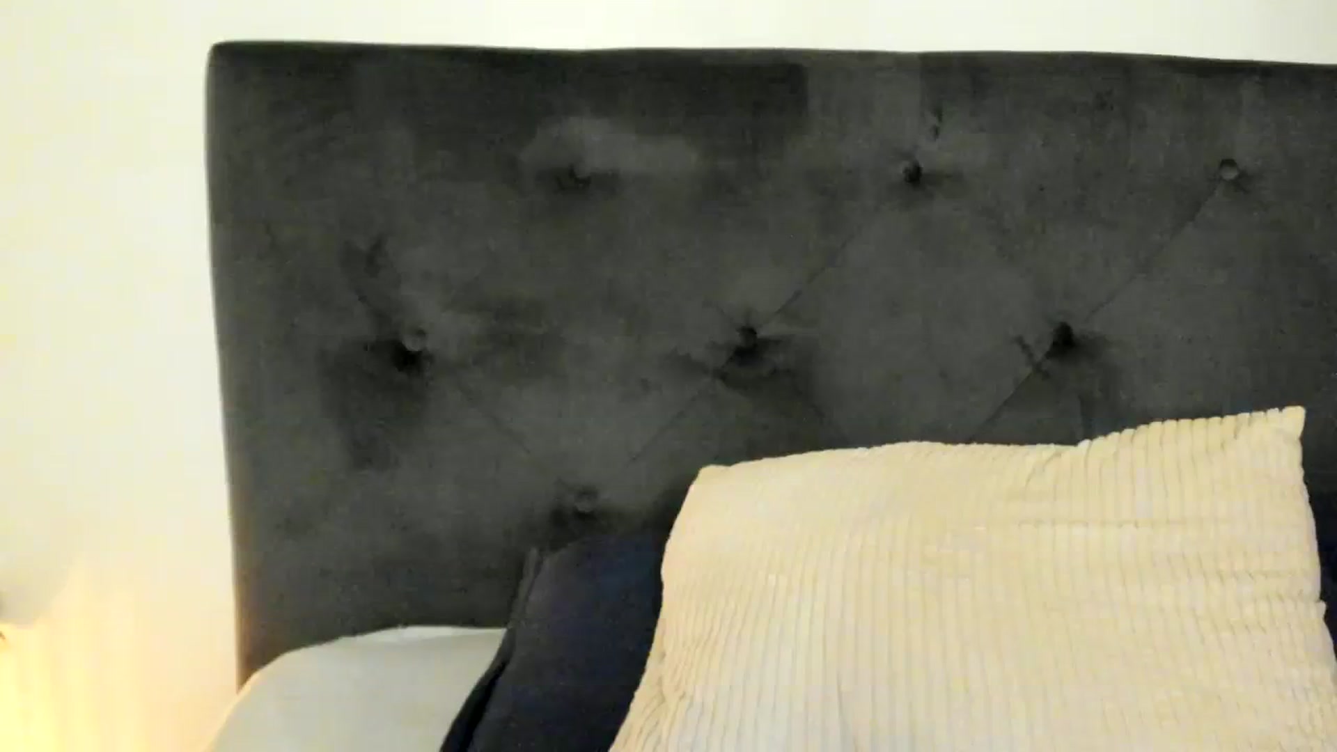 Gallery image thumbnail from SashaLopez's myfreecams stream on, 10/03/2023, 21:30 image 9 of 20