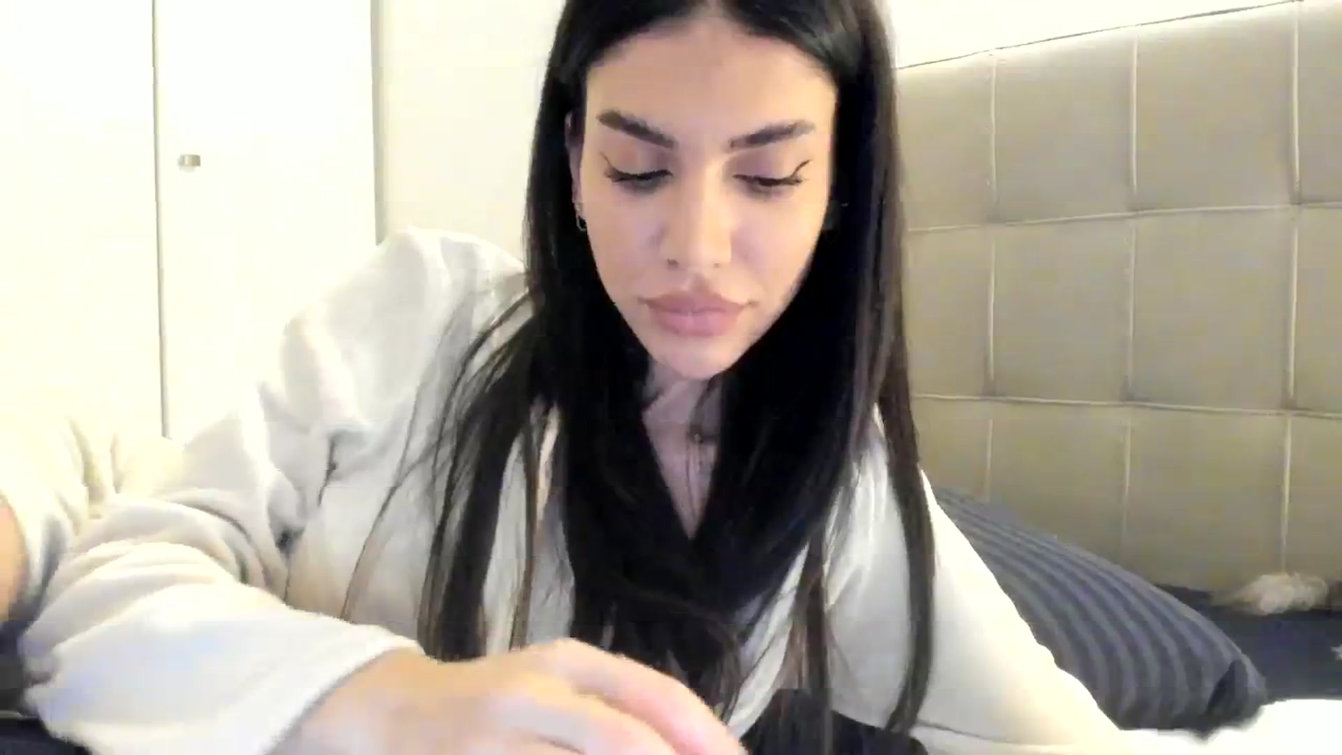 Gallery image thumbnail from SashaLopez's myfreecams stream on, 10/11/2023, 22:39 image 9 of 20