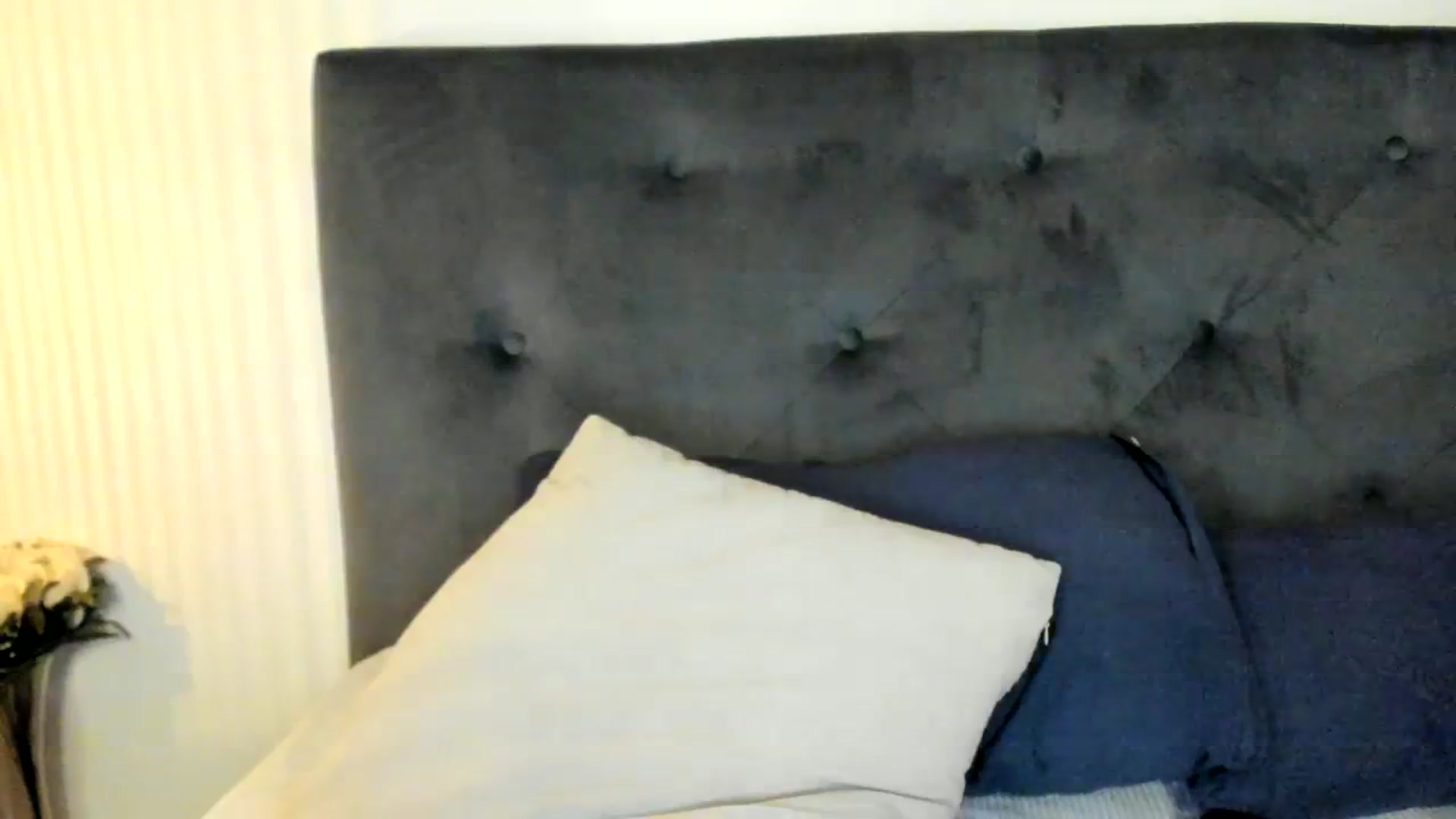 Gallery image thumbnail from SashaLopez's myfreecams stream on, 10/20/2023, 22:02 image 4 of 20