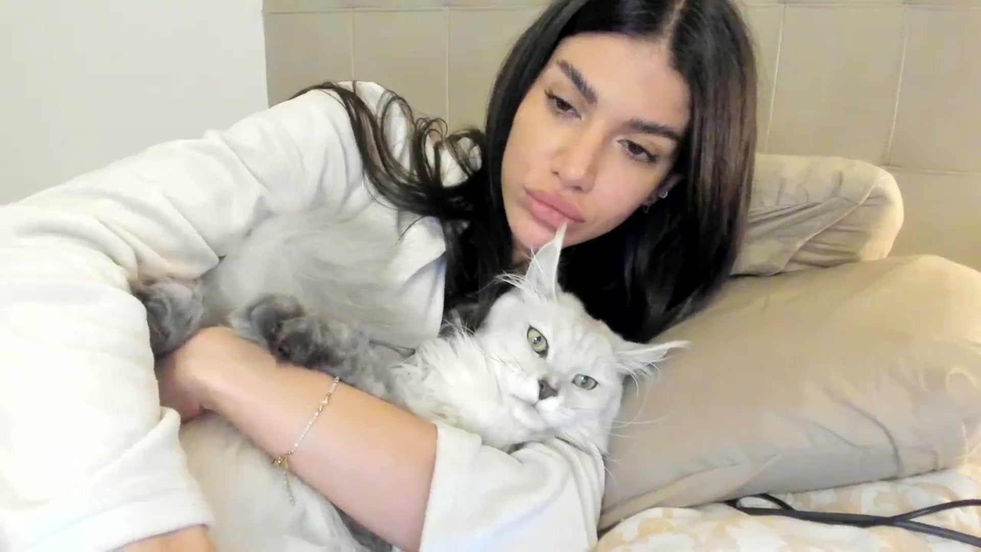 Gallery image thumbnail from SashaLopez's myfreecams stream on, 10/25/2023, 22:54 image 4 of 20