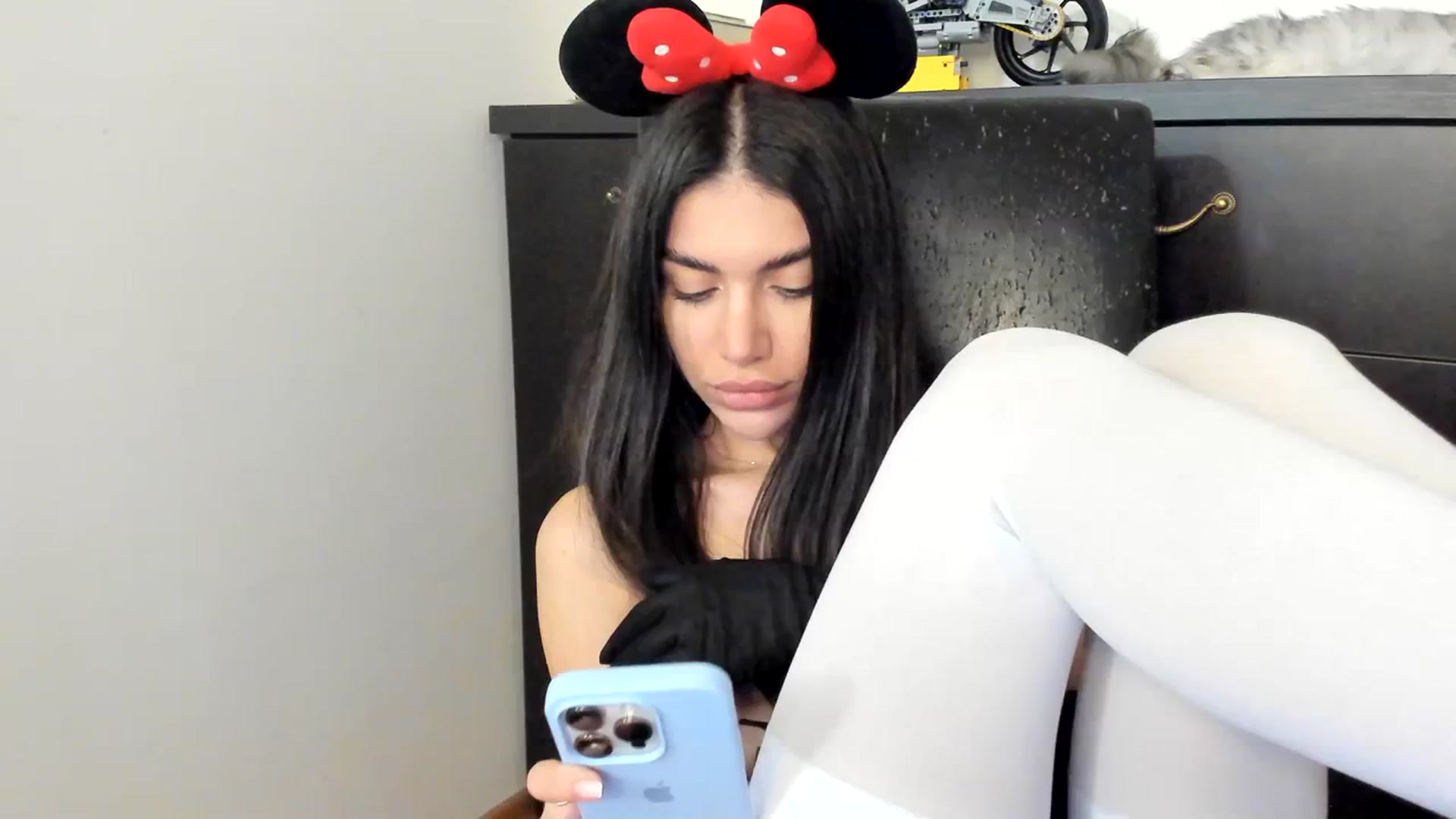Gallery image thumbnail from SashaLopez's myfreecams stream on, 10/31/2023, 22:37 image 1 of 20