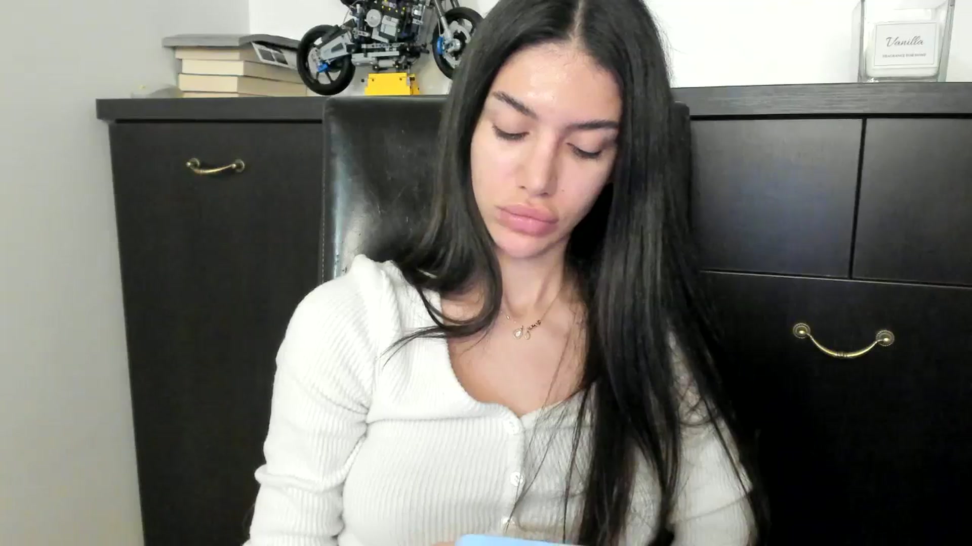 Gallery image thumbnail from SashaLopez's myfreecams stream on, 11/17/2023, 23:29 image 20 of 20
