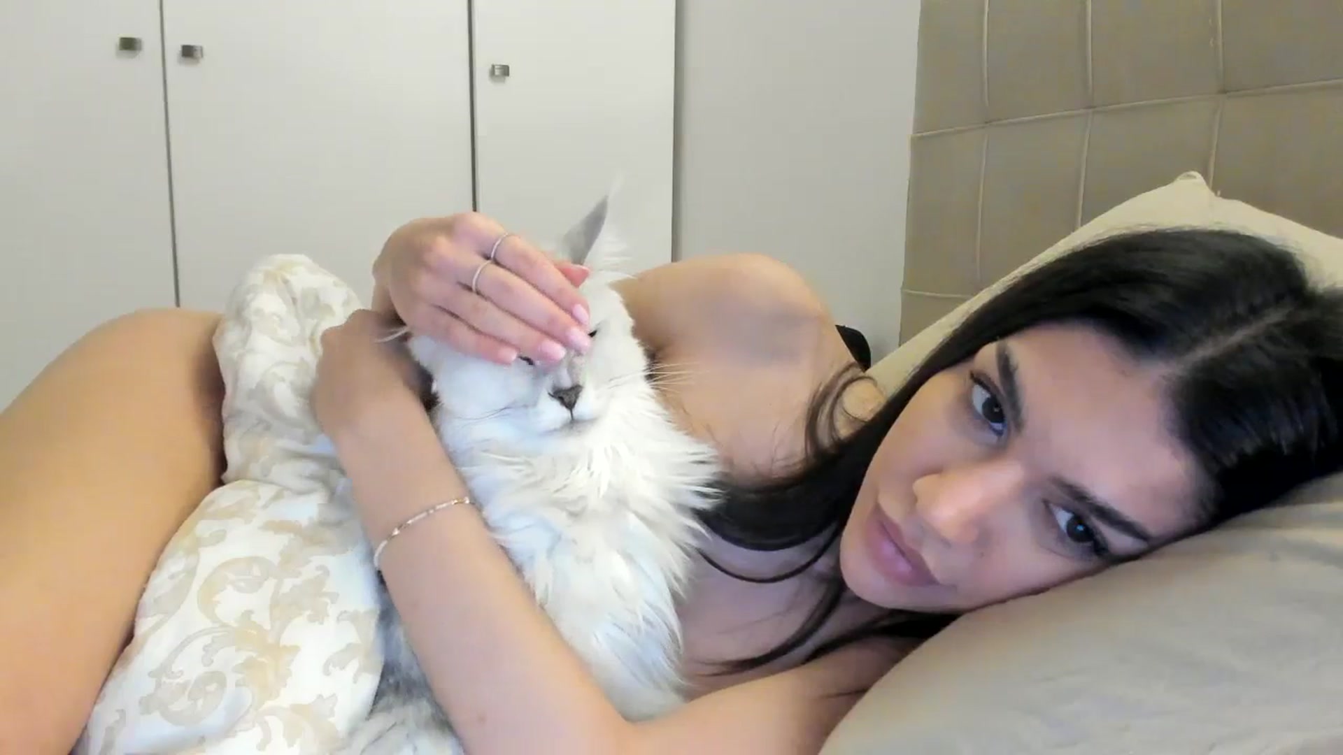 Gallery image thumbnail from SashaLopez's myfreecams stream on, 11/20/2023, 24:02 image 6 of 20
