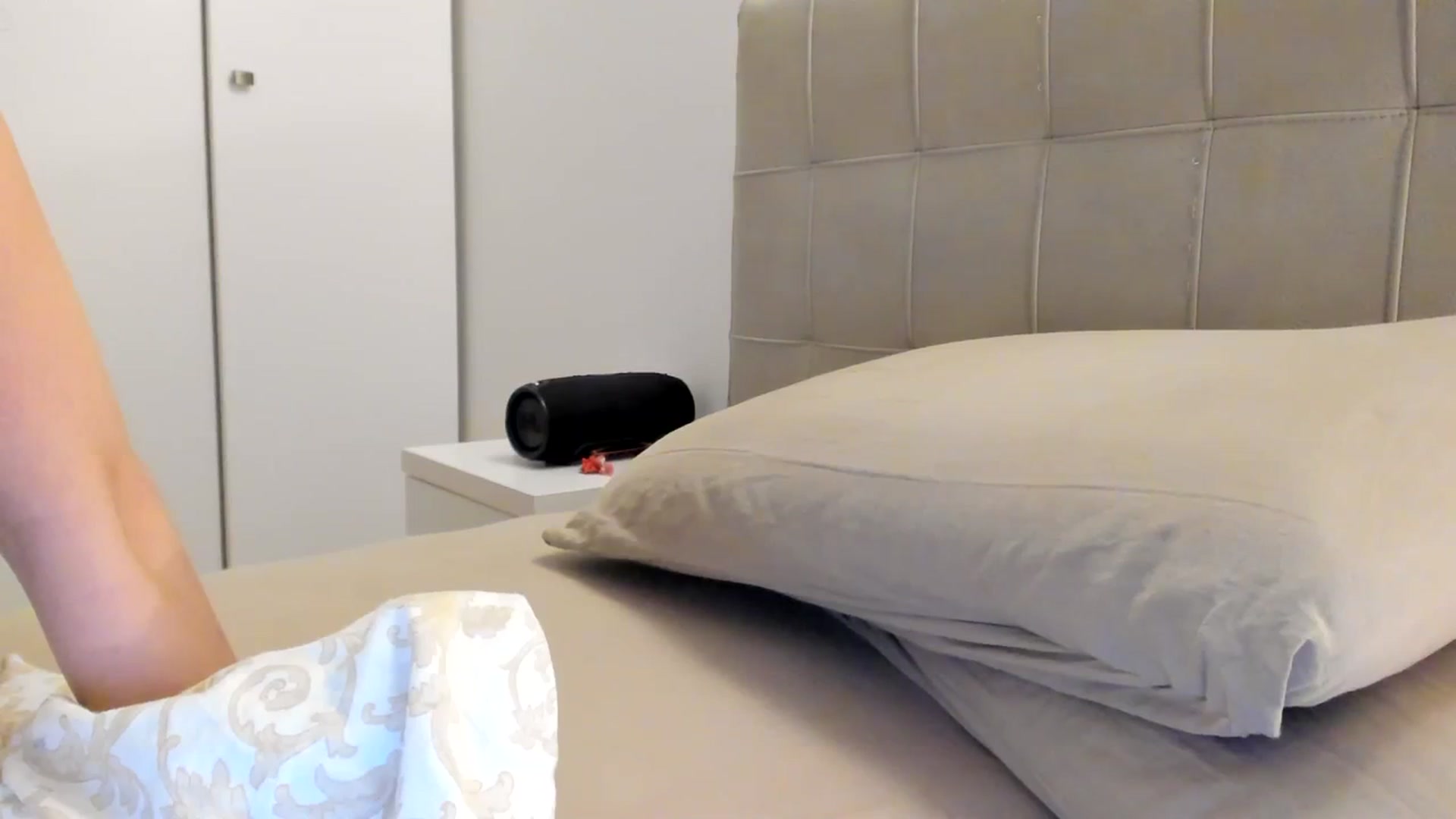 Gallery image thumbnail from SashaLopez's myfreecams stream on, 11/20/2023, 24:02 image 20 of 20