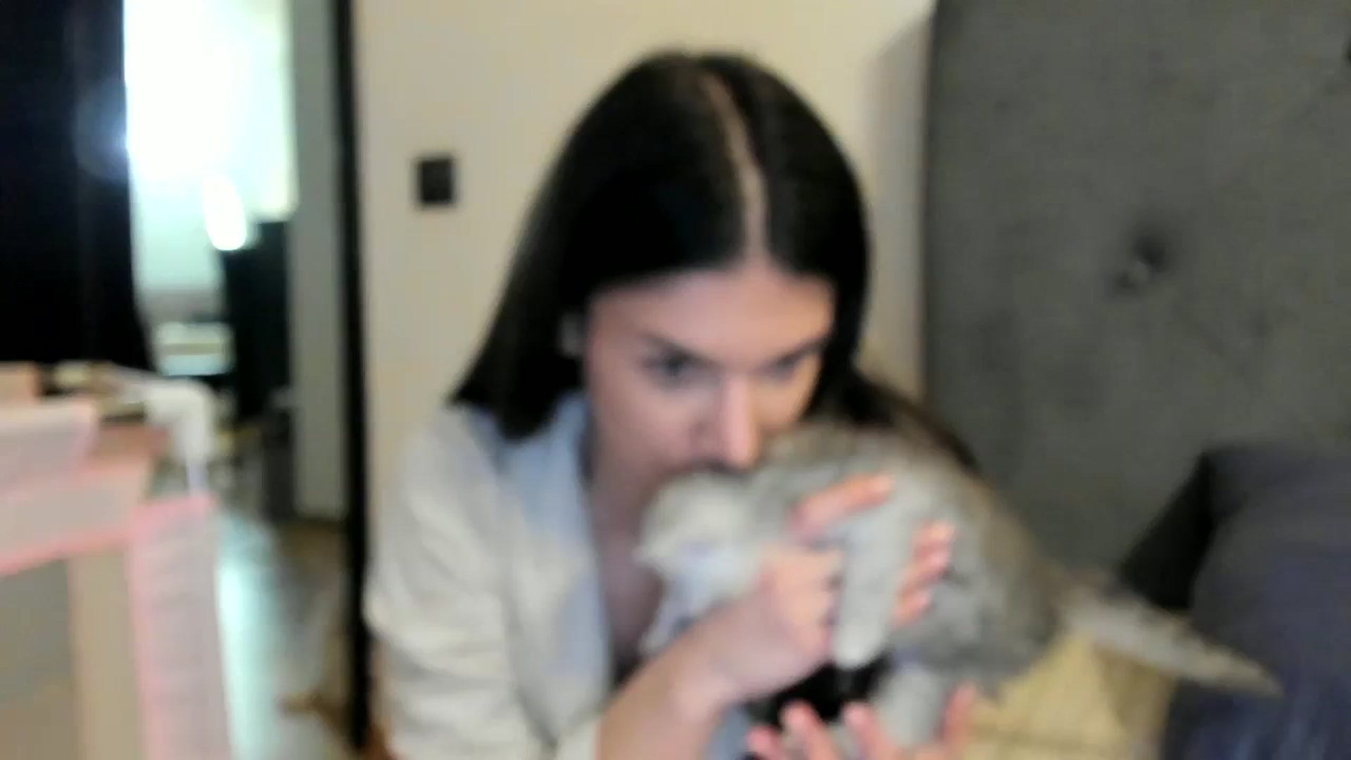 Gallery image thumbnail from SashaLopez's myfreecams stream on, 12/10/2023, 01:37 image 2 of 20