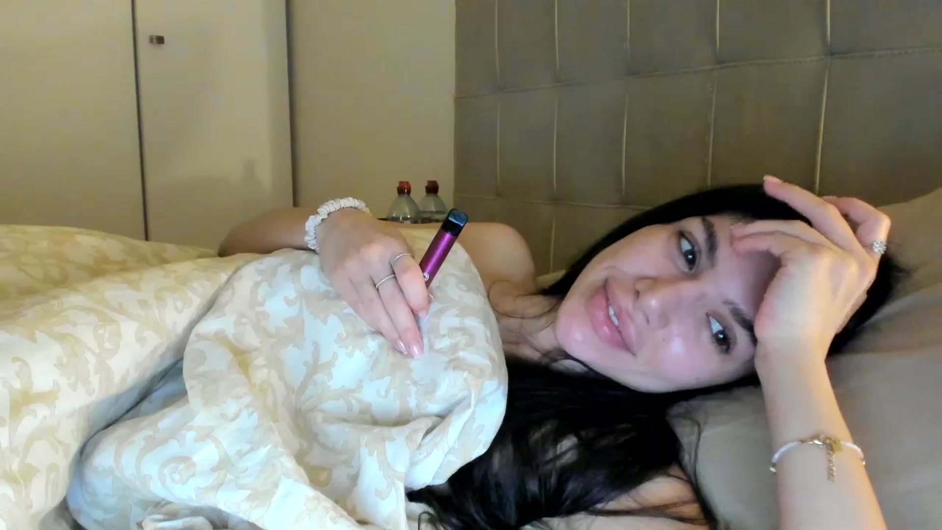 Gallery image thumbnail from SashaLopez's myfreecams stream on, 12/10/2023, 02:53 image 13 of 20