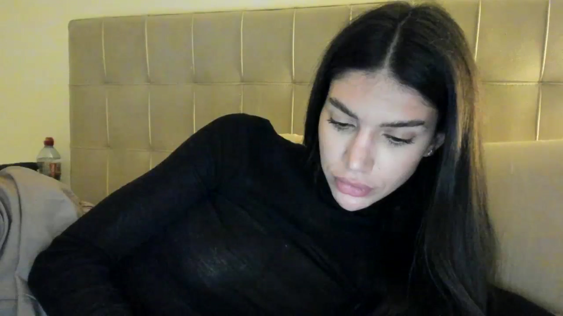 Gallery image thumbnail from SashaLopez's myfreecams stream on, 12/10/2023, 23:41 image 4 of 20