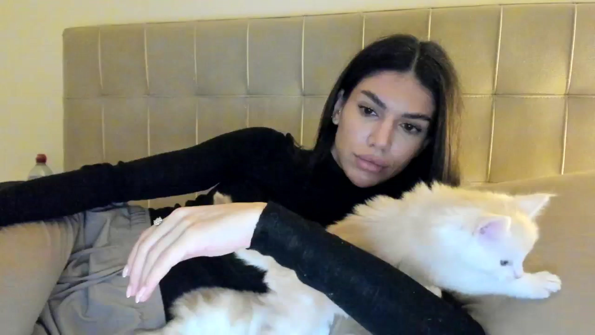 Gallery image thumbnail from SashaLopez's myfreecams stream on, 12/10/2023, 23:41 image 14 of 20