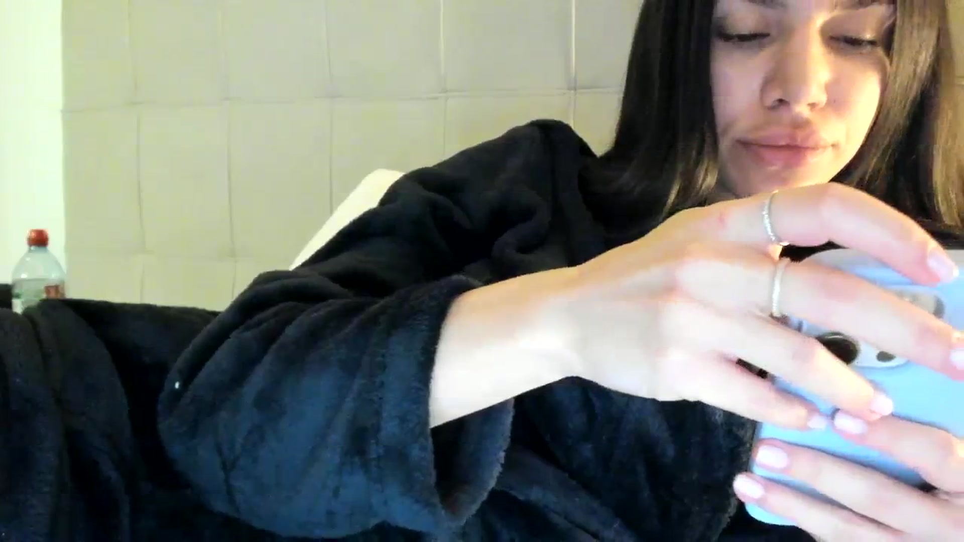 Gallery image thumbnail from SashaLopez's myfreecams stream on, 12/12/2023, 23:50 image 13 of 20