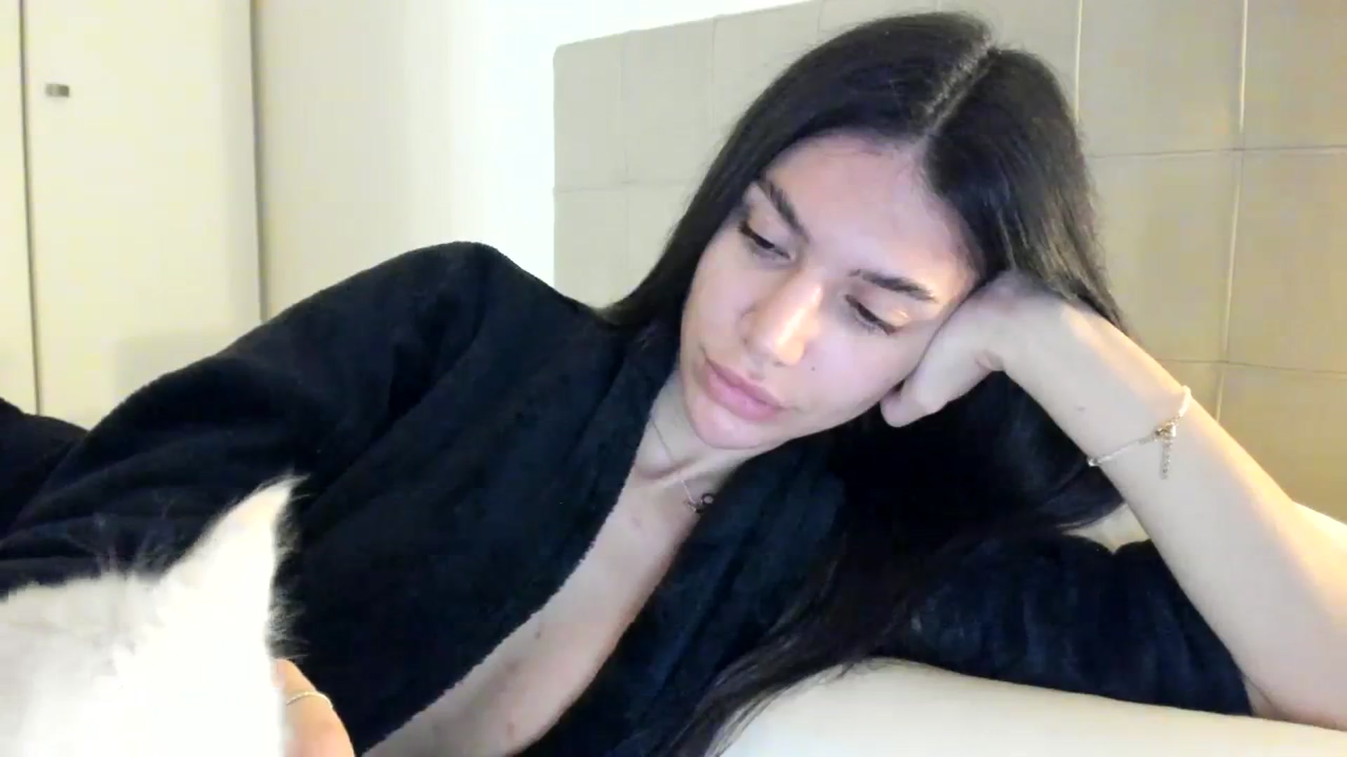 Gallery image thumbnail from SashaLopez's myfreecams stream on, 12/12/2023, 23:50 image 4 of 20