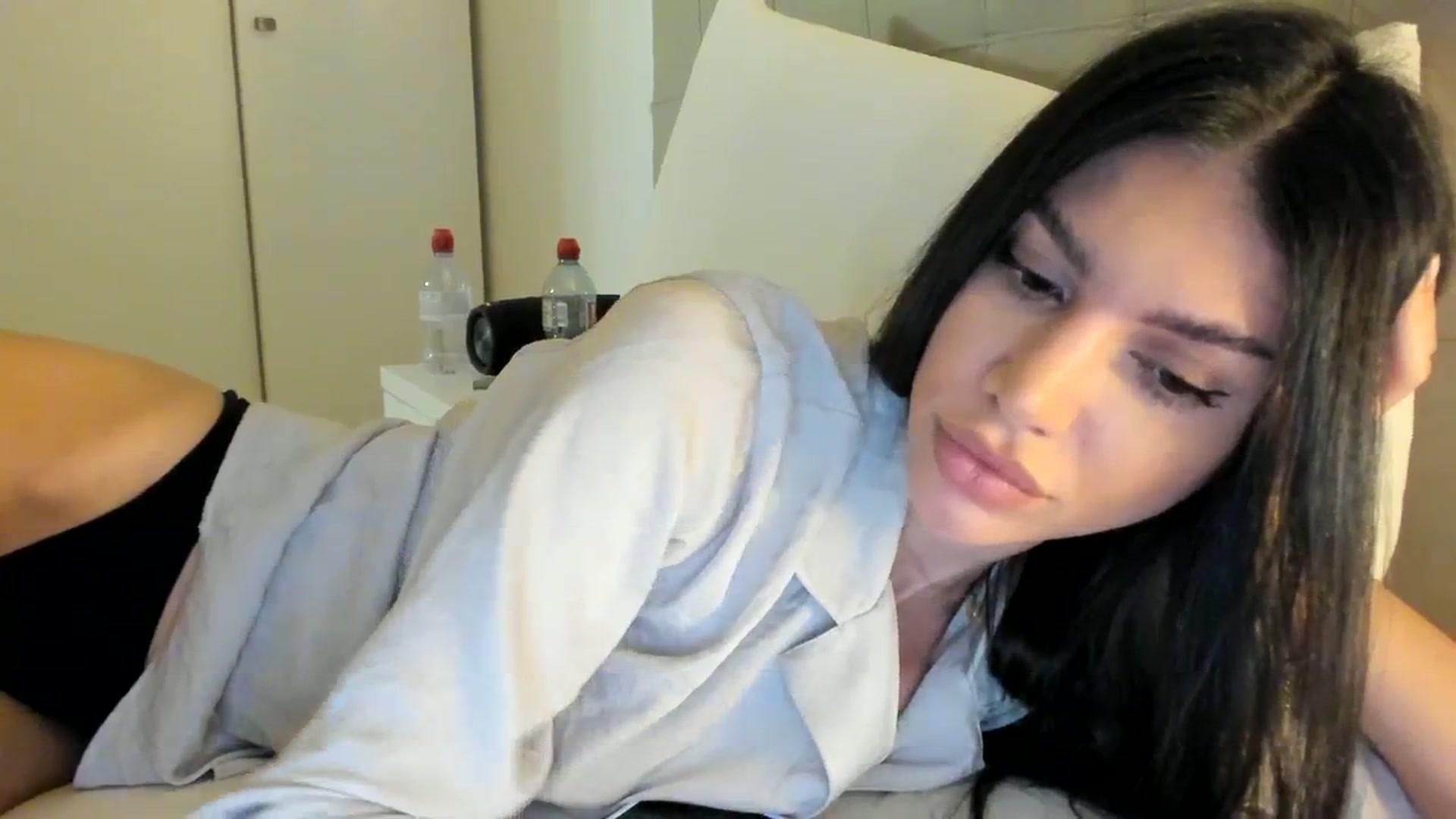 Gallery image thumbnail from SashaLopez's myfreecams stream on, 12/15/2023, 20:49 image 8 of 20