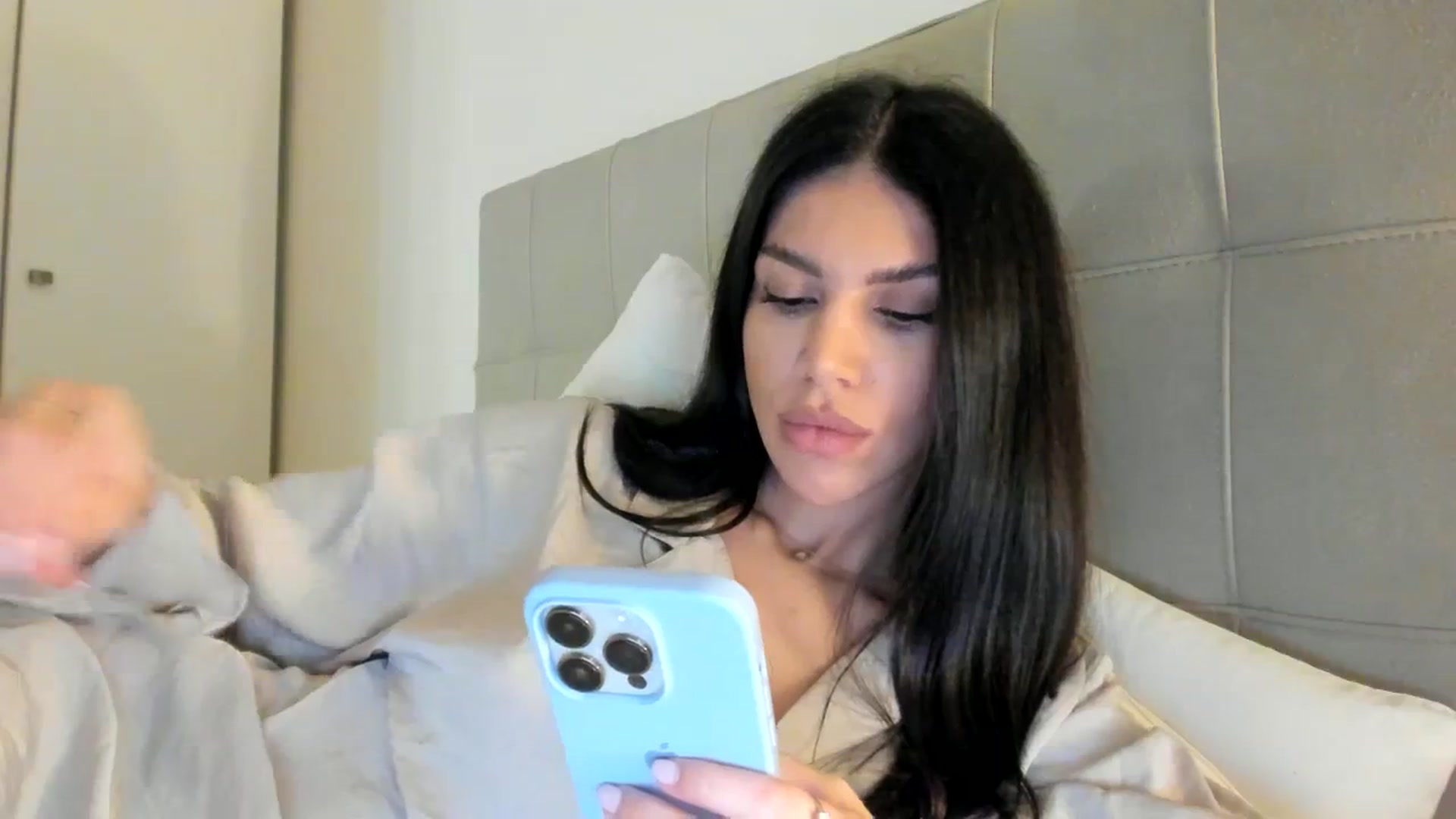 Gallery image thumbnail from SashaLopez's myfreecams stream on, 12/15/2023, 20:49 image 20 of 20