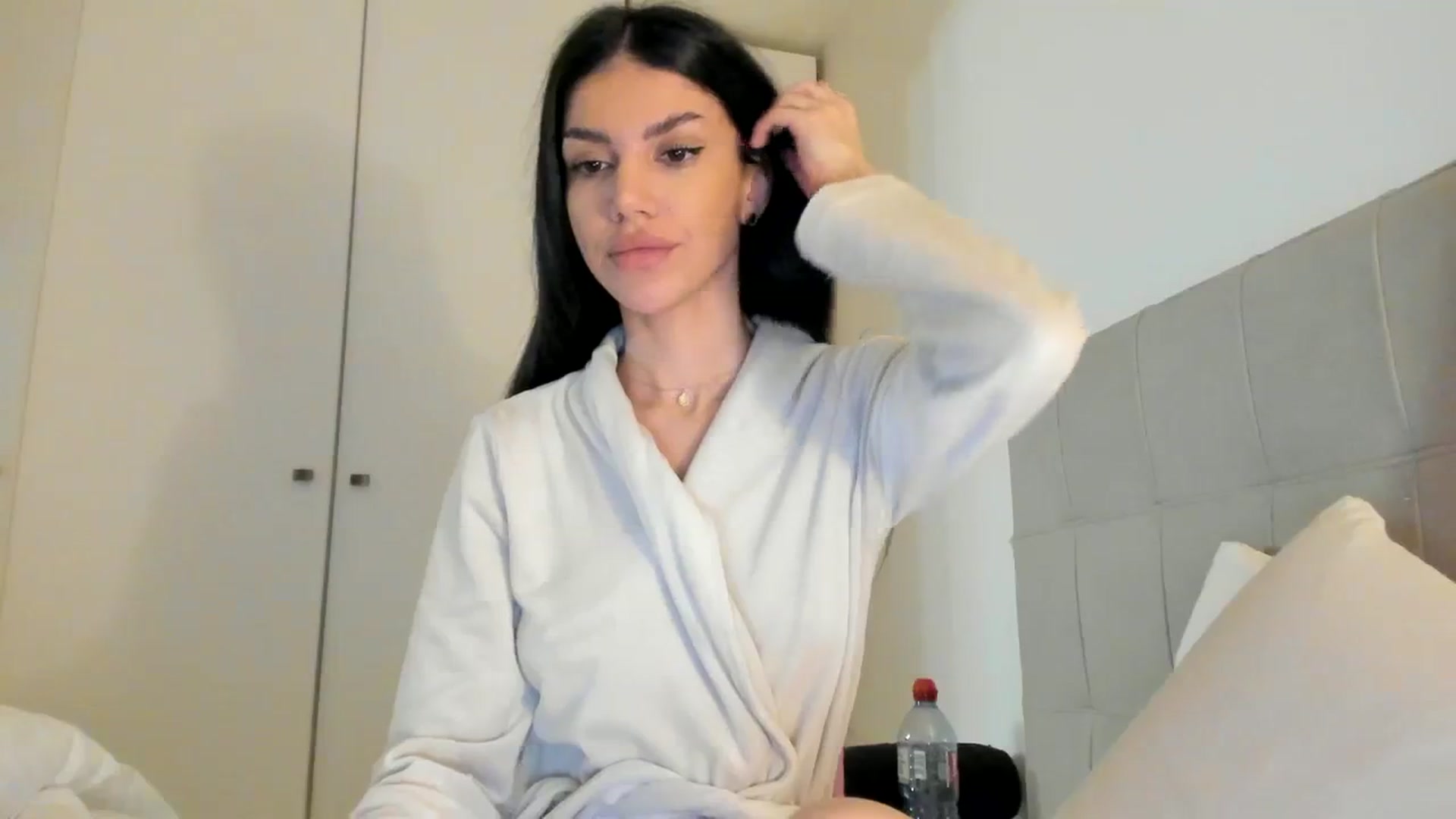 Gallery image thumbnail from SashaLopez's myfreecams stream on, 12/15/2023, 22:47 image 12 of 20