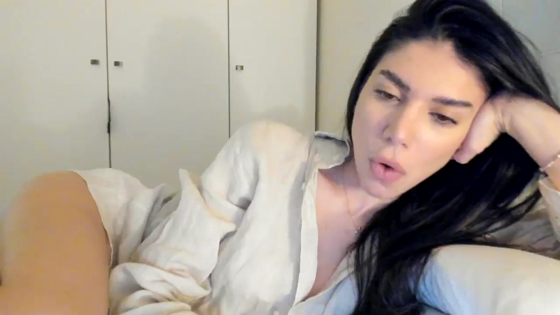 Gallery image thumbnail from SashaLopez's myfreecams stream on, 12/23/2023, 04:26 image 3 of 20