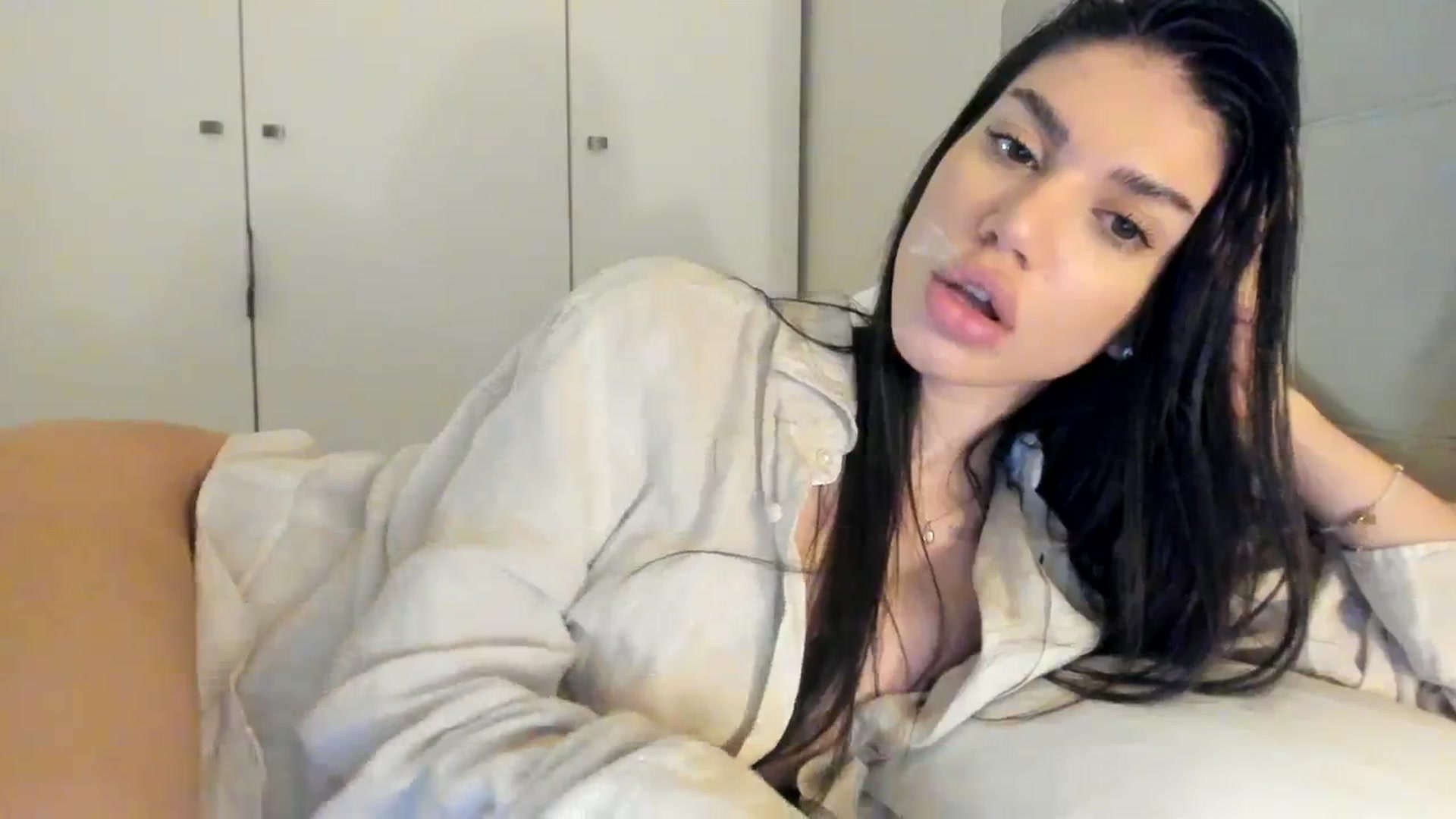 Gallery image thumbnail from SashaLopez's myfreecams stream on, 12/23/2023, 04:26 image 19 of 20