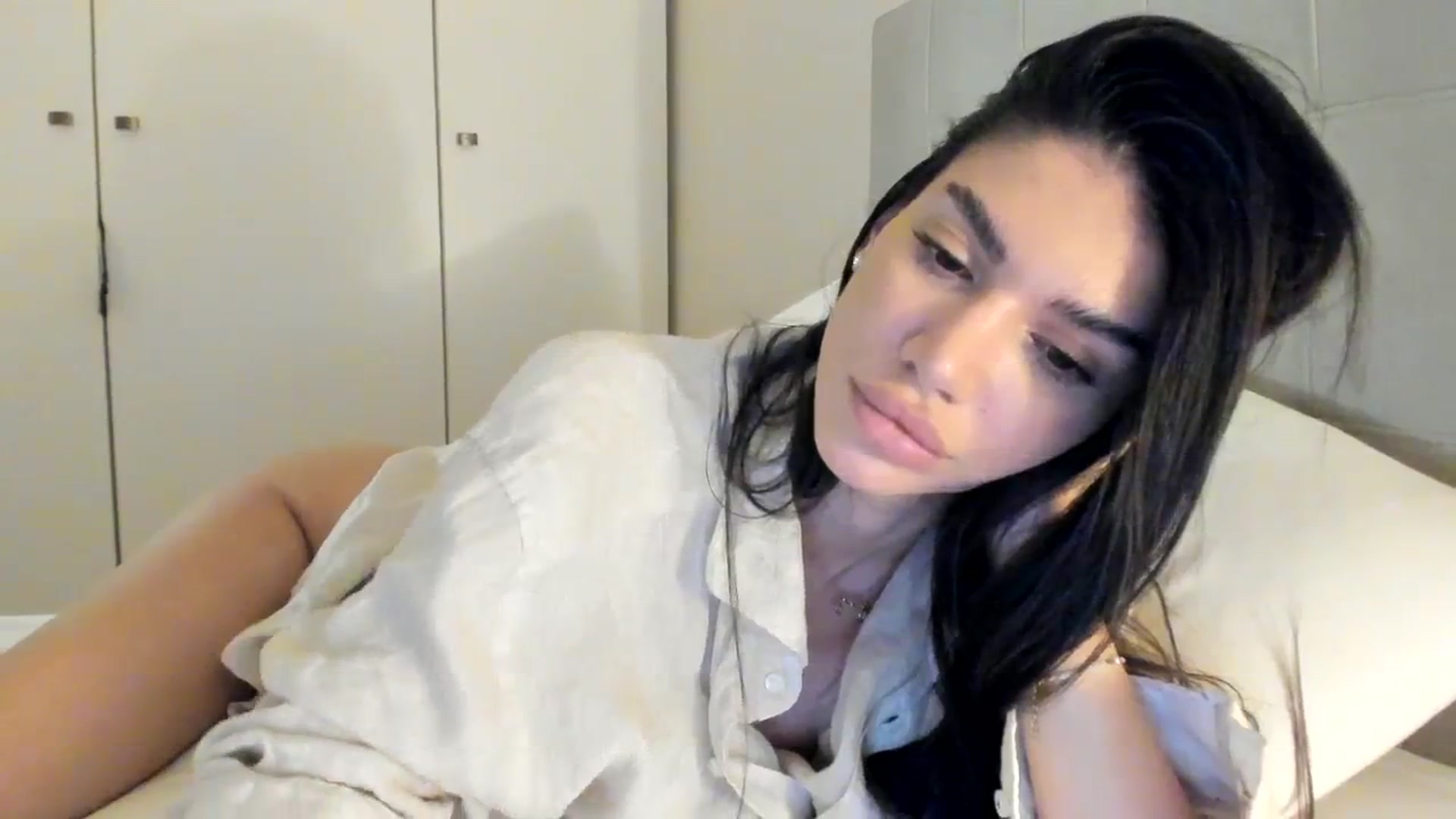Gallery image thumbnail from SashaLopez's myfreecams stream on, 12/23/2023, 04:26 image 11 of 20