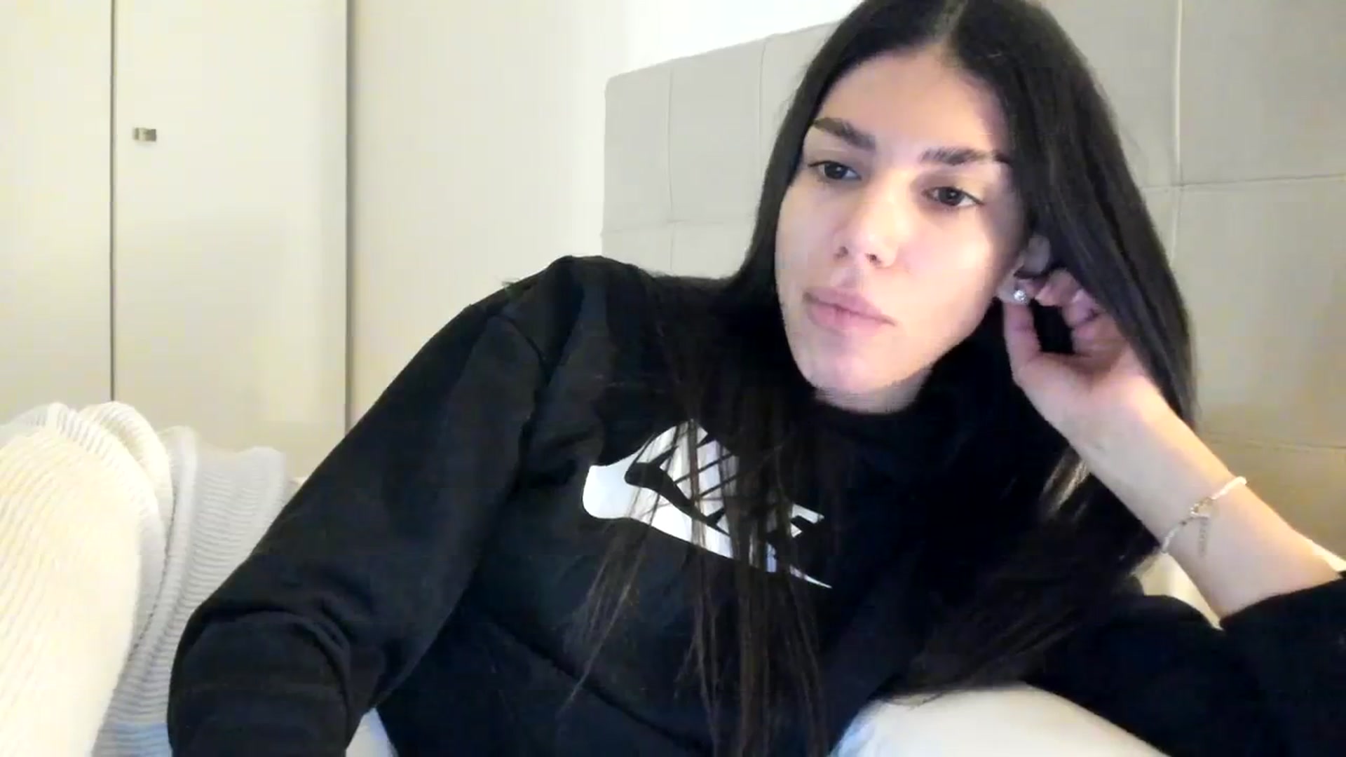 Gallery image thumbnail from SashaLopez's myfreecams stream on, 12/23/2023, 21:07 image 8 of 20