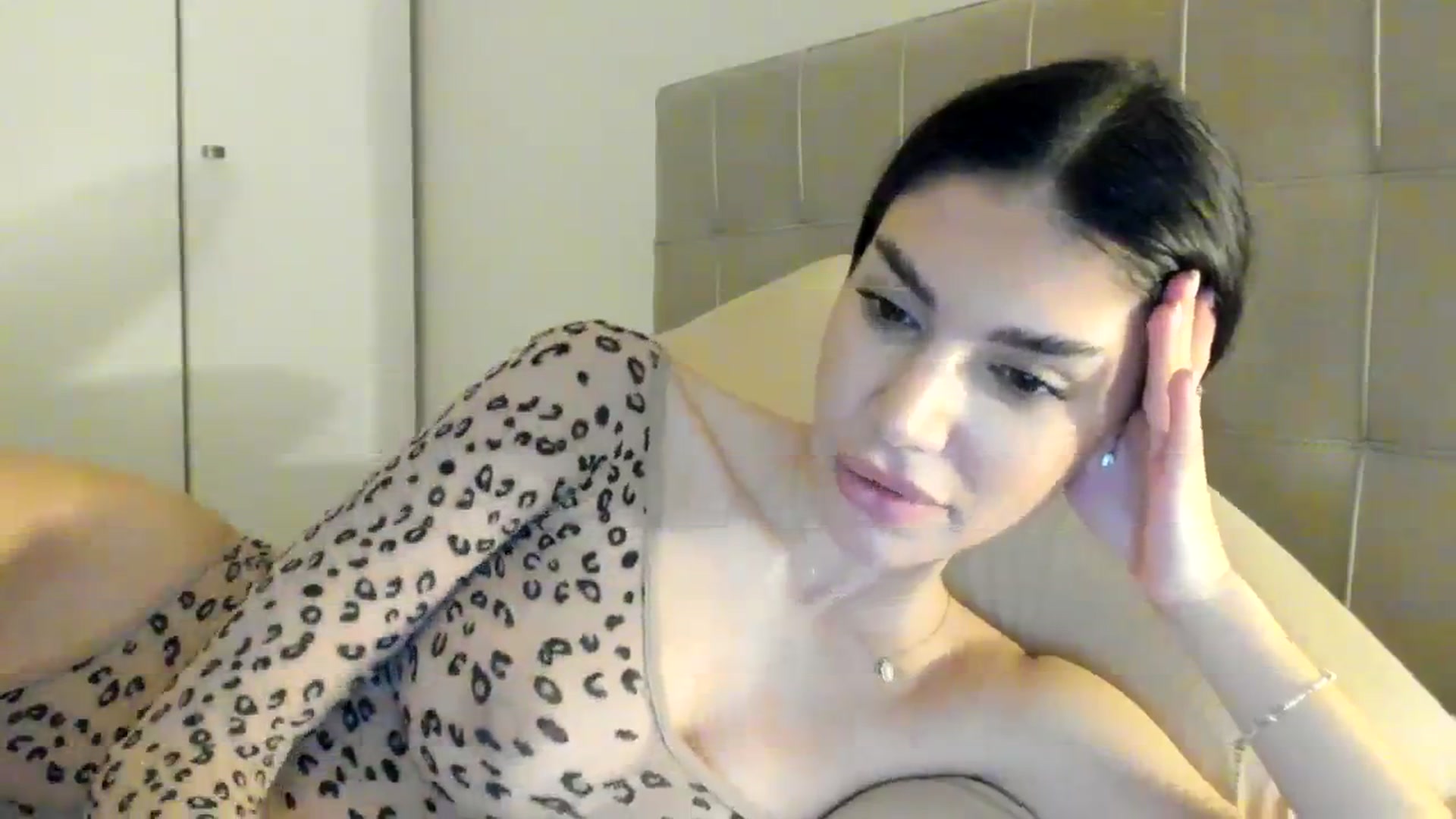Gallery image thumbnail from SashaLopez's myfreecams stream on, 12/26/2023, 22:48 image 10 of 20