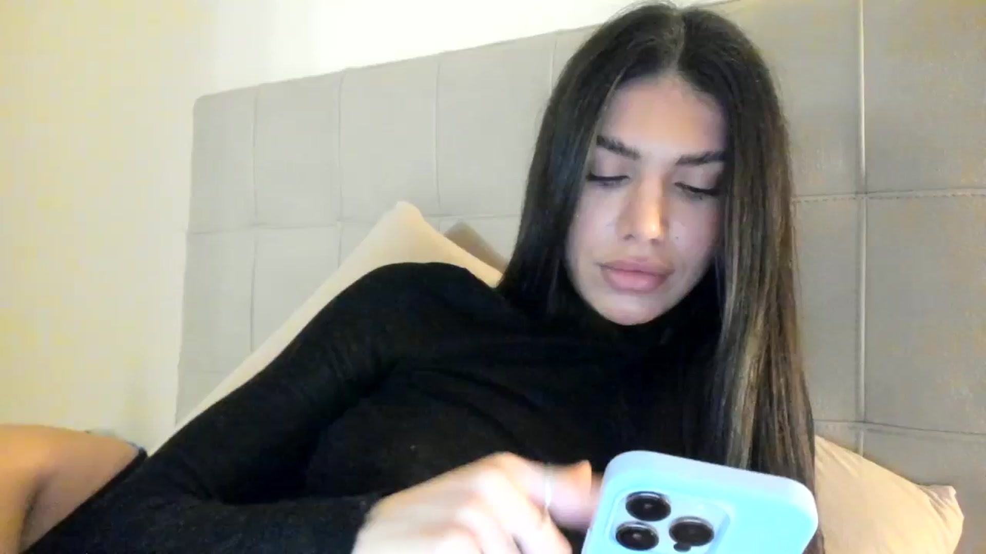 Gallery image thumbnail from SashaLopez's myfreecams stream on, 12/27/2023, 17:53 image 1 of 20