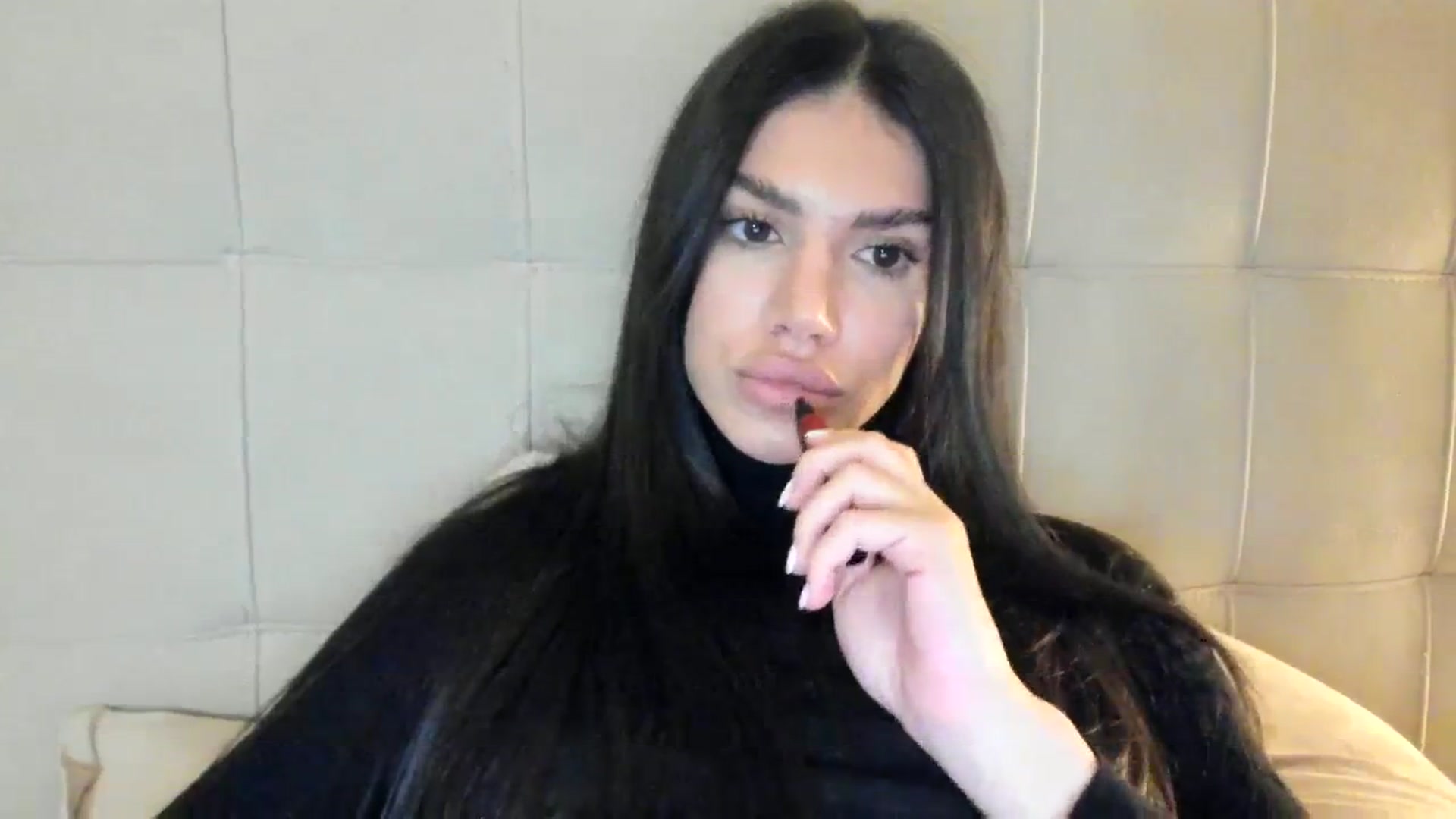 Gallery image thumbnail from SashaLopez's myfreecams stream on, 12/27/2023, 17:53 image 19 of 20