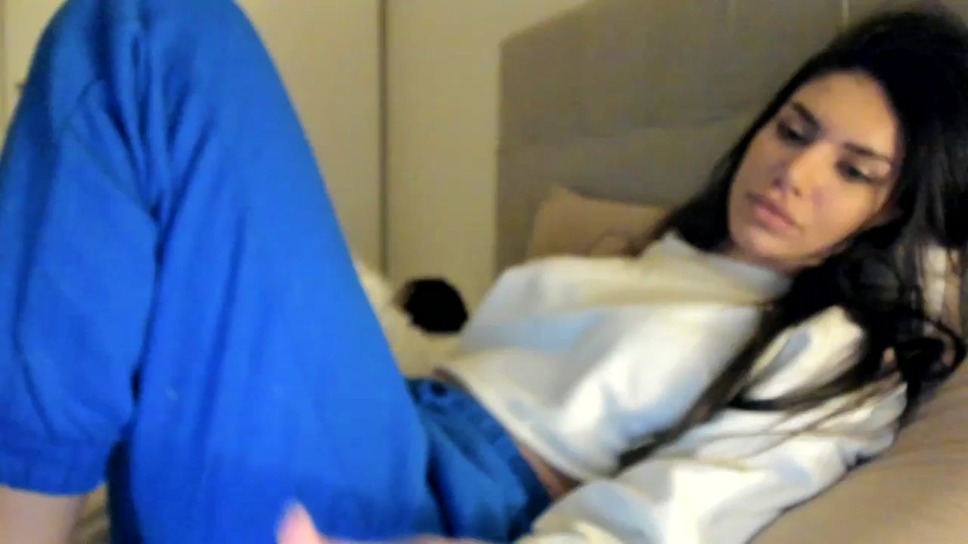 Gallery image thumbnail from SashaLopez's myfreecams stream on, 01/01/2024, 24:36 image 1 of 20