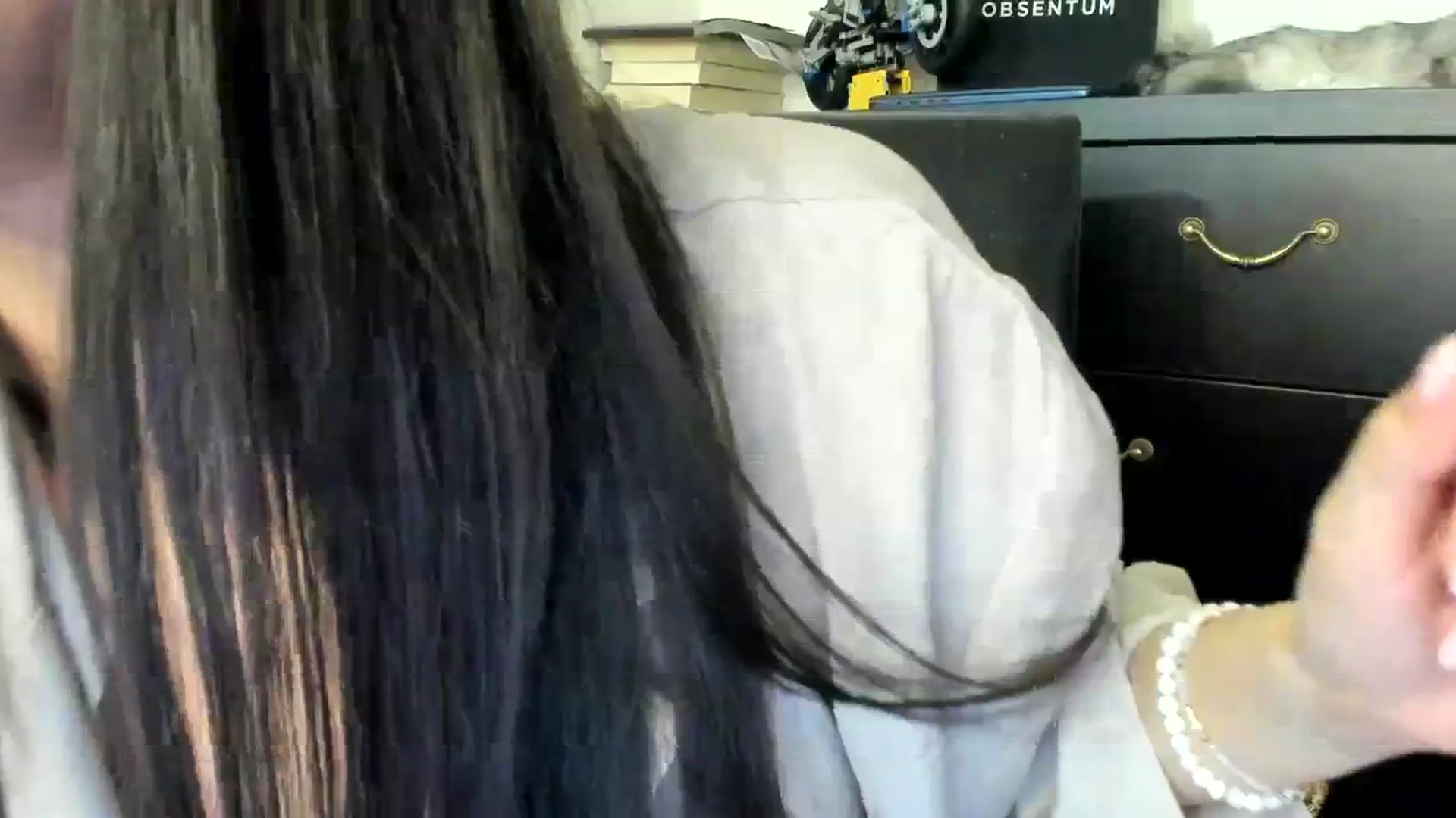 Gallery image thumbnail from SashaLopez's myfreecams stream on, 01/10/2024, 22:23 image 15 of 20