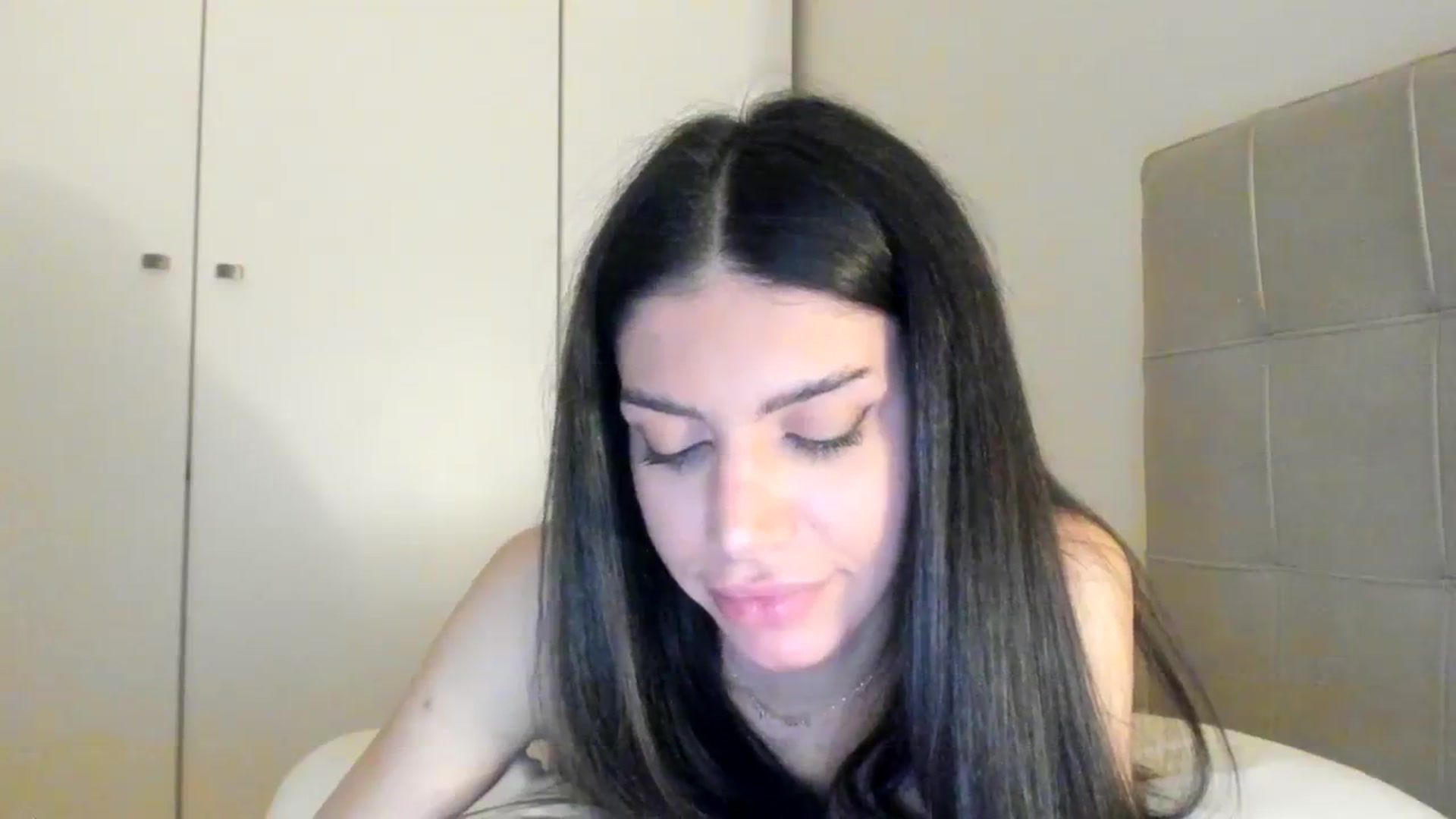 Gallery image thumbnail from SashaLopez's myfreecams stream on, 01/23/2024, 23:14 image 2 of 20