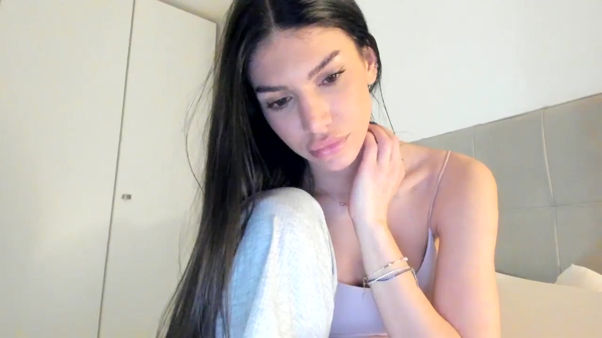 Gallery image thumbnail from SashaLopez's myfreecams stream on, 01/30/2024, 23:13 image 15 of 20