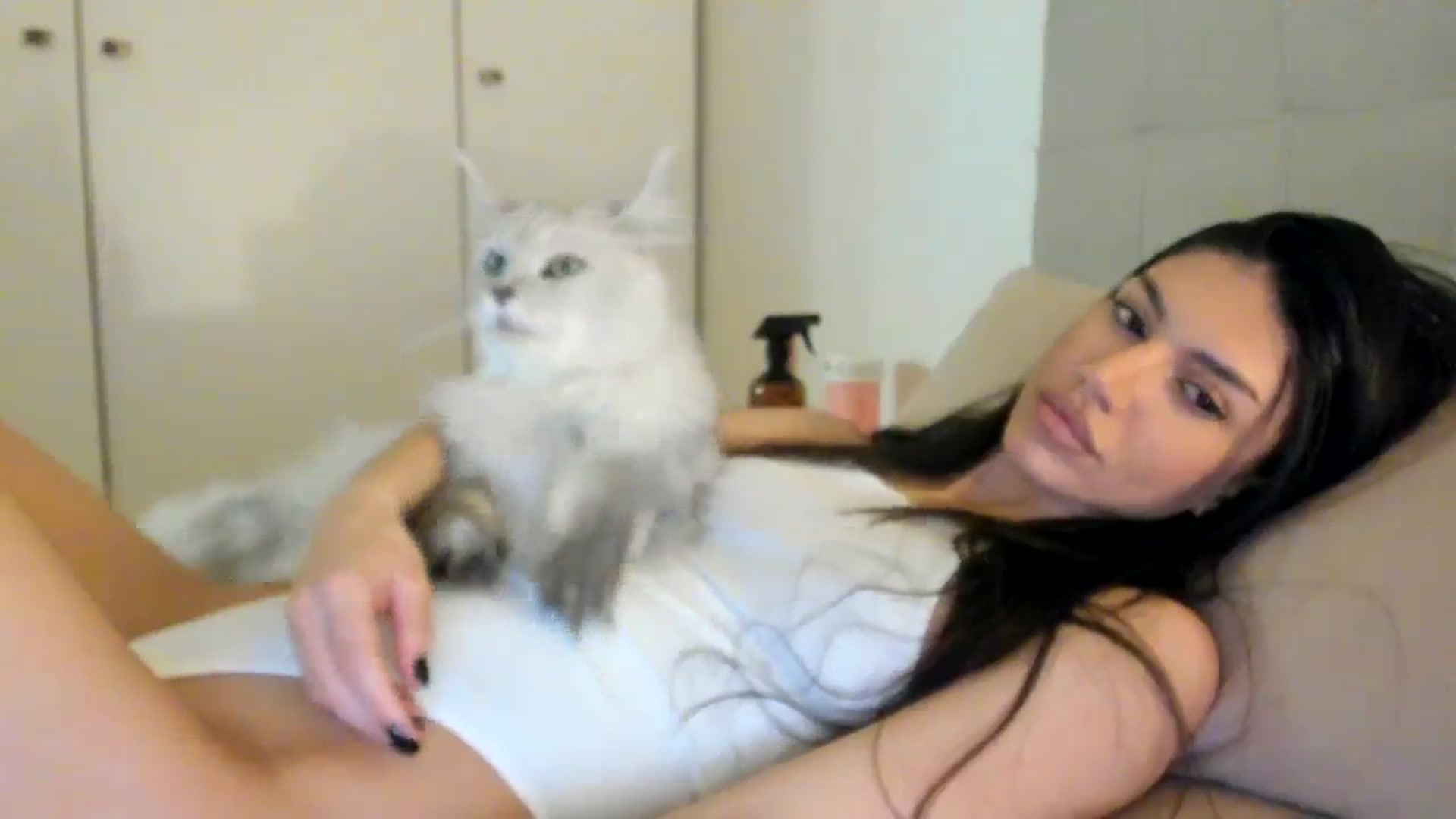 Gallery image thumbnail from SashaLopez's myfreecams stream on, 02/01/2024, 21:32 image 12 of 20