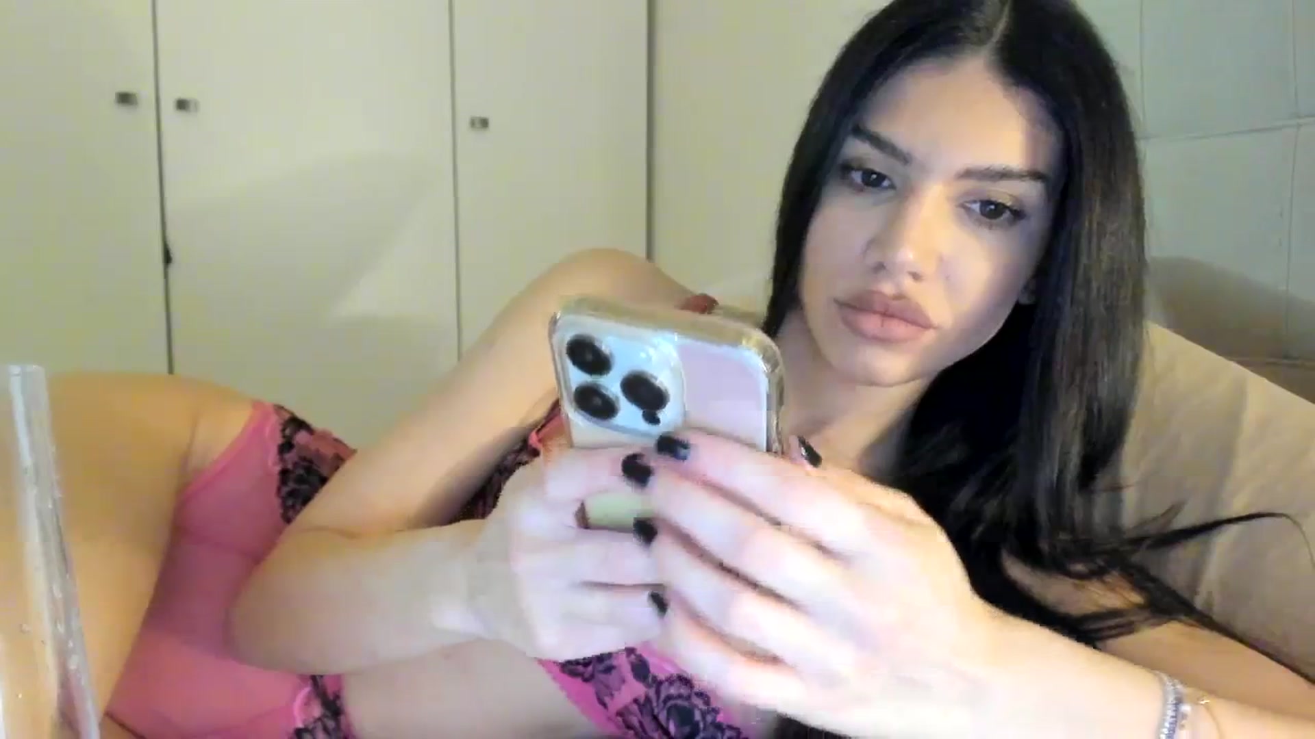 Gallery image thumbnail from SashaLopez's myfreecams stream on, 02/04/2024, 21:24 image 9 of 20