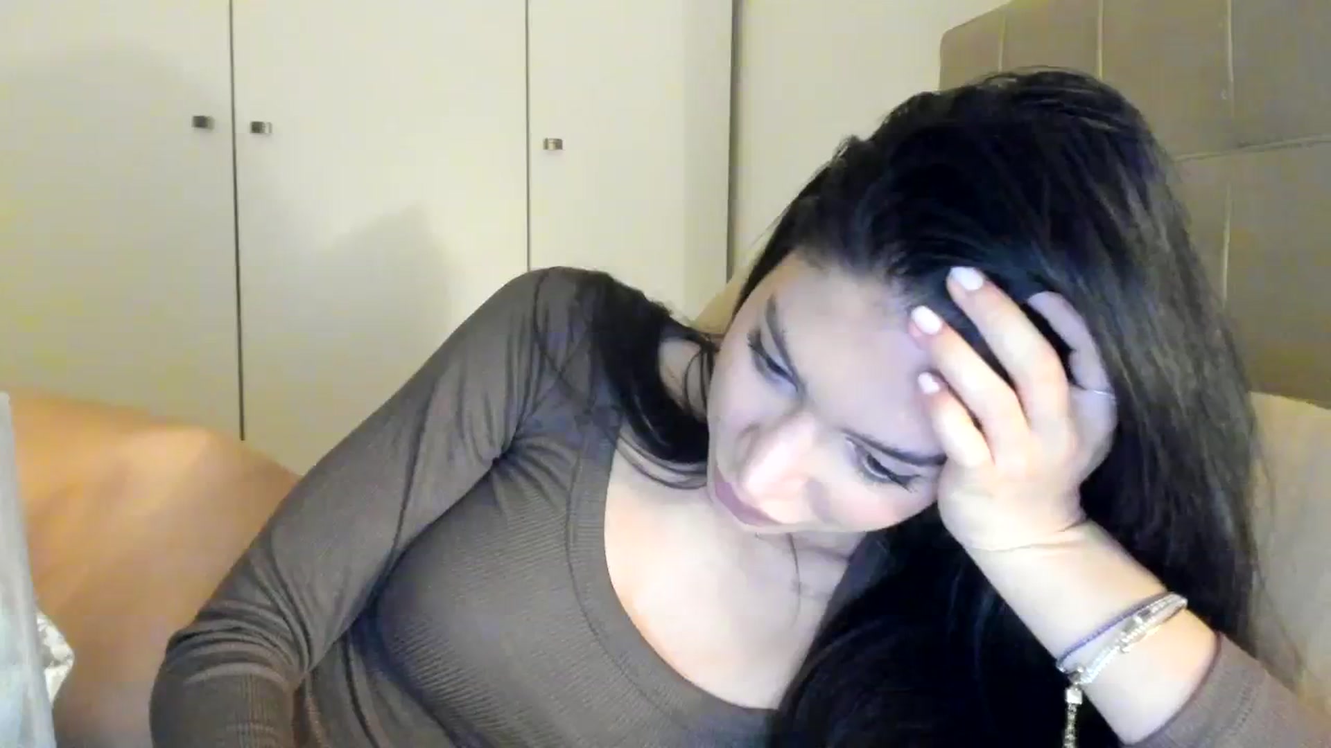 Gallery image thumbnail from SashaLopez's myfreecams stream on, 02/07/2024, 21:24 image 13 of 20