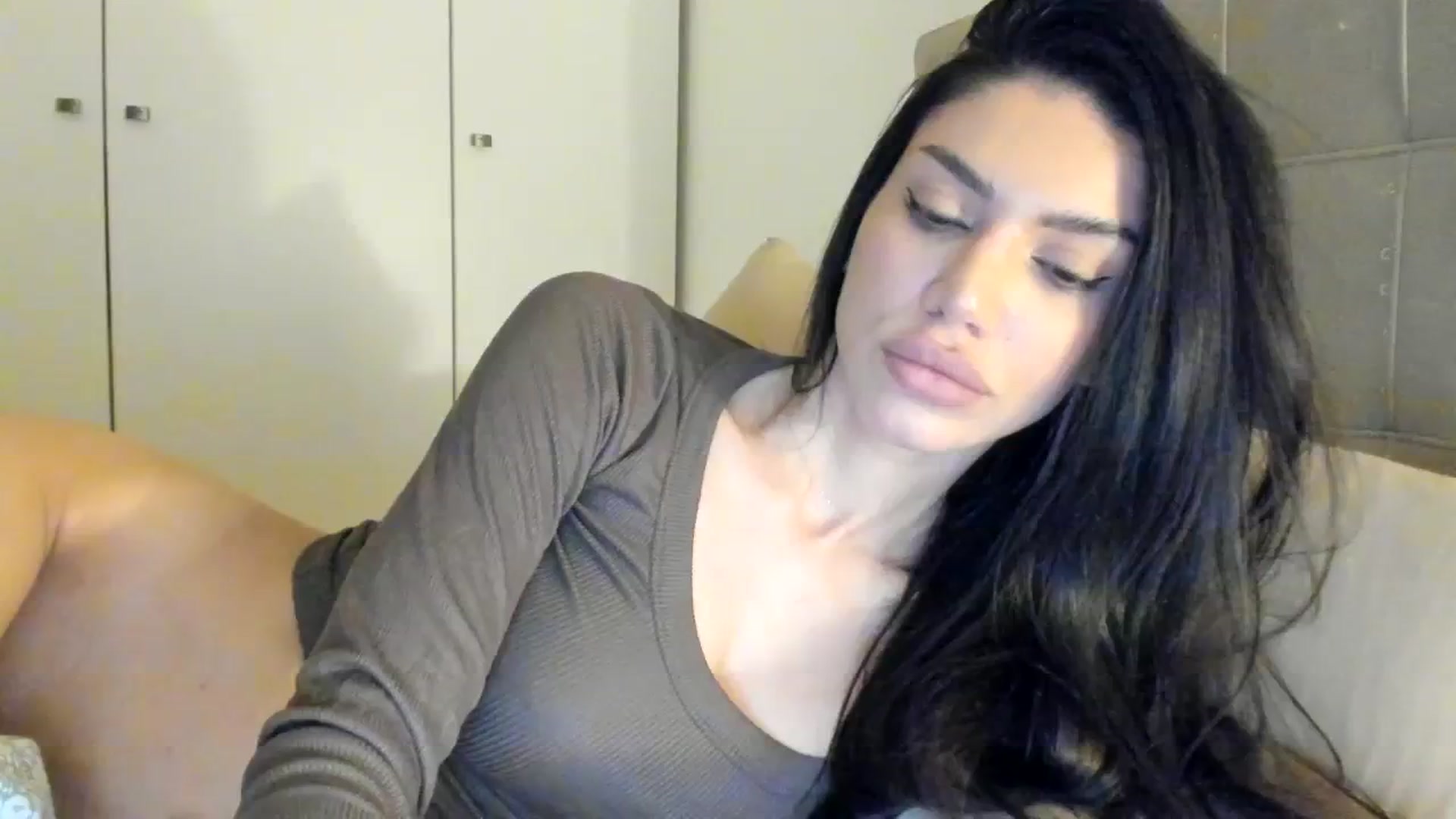 Gallery image thumbnail from SashaLopez's myfreecams stream on, 02/07/2024, 21:24 image 1 of 20