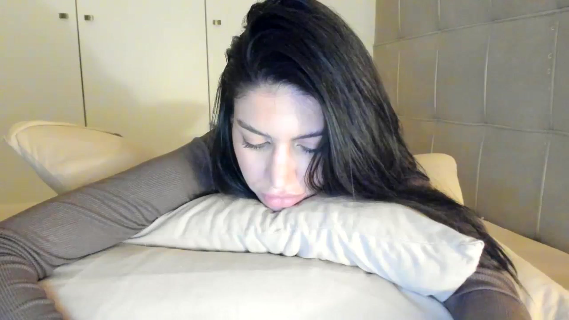 Gallery image thumbnail from SashaLopez's myfreecams stream on, 02/07/2024, 22:49 image 20 of 20