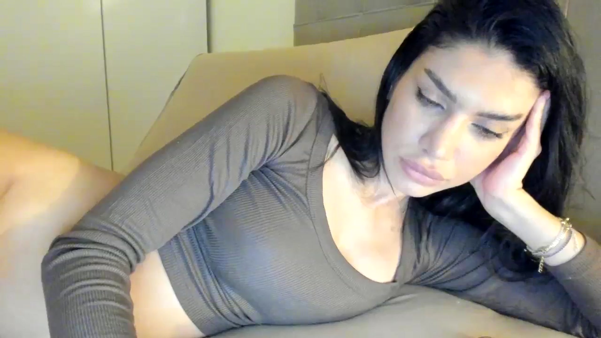 Gallery image thumbnail from SashaLopez's myfreecams stream on, 02/07/2024, 22:49 image 9 of 20