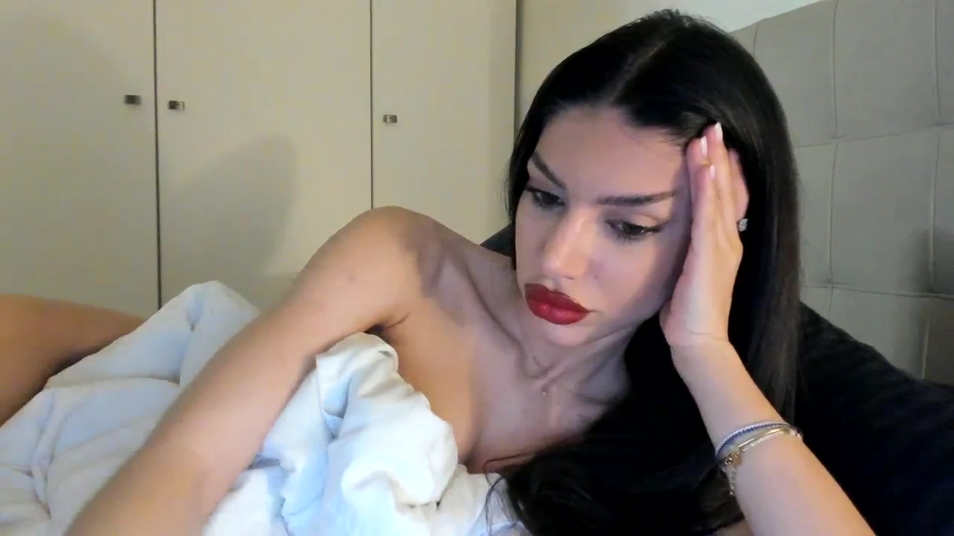 Gallery image thumbnail from SashaLopez's myfreecams stream on, 02/11/2024, 23:07 image 3 of 20