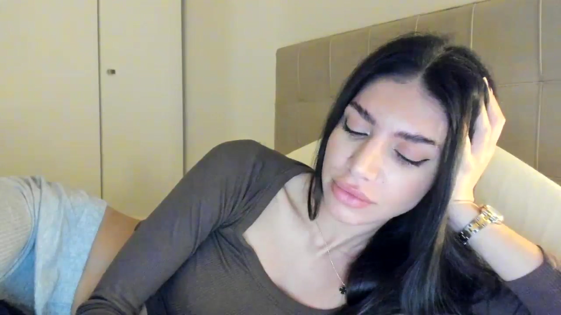 Gallery image thumbnail from SashaLopez's myfreecams stream on, 02/28/2024, 22:14 image 8 of 20