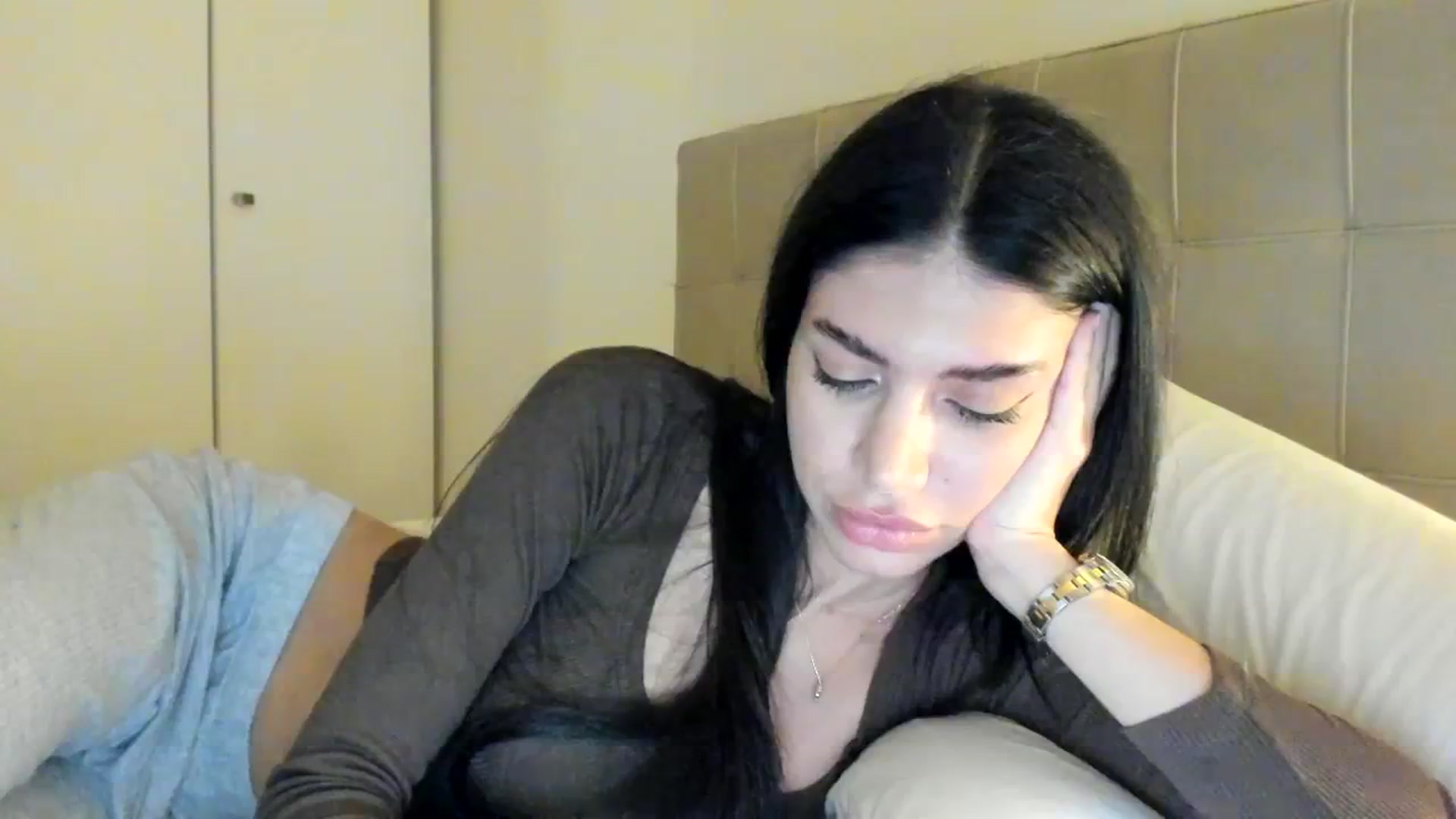 Gallery image thumbnail from SashaLopez's myfreecams stream on, 02/28/2024, 22:14 image 14 of 20