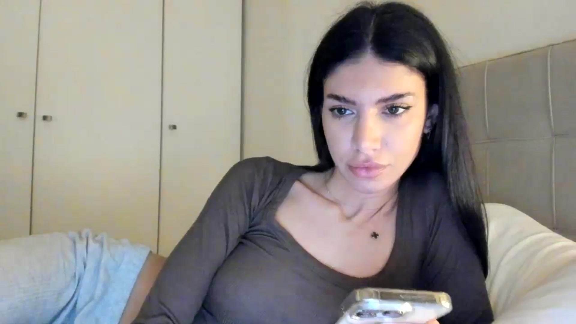 Gallery image thumbnail from SashaLopez's myfreecams stream on, 02/28/2024, 22:14 image 2 of 20