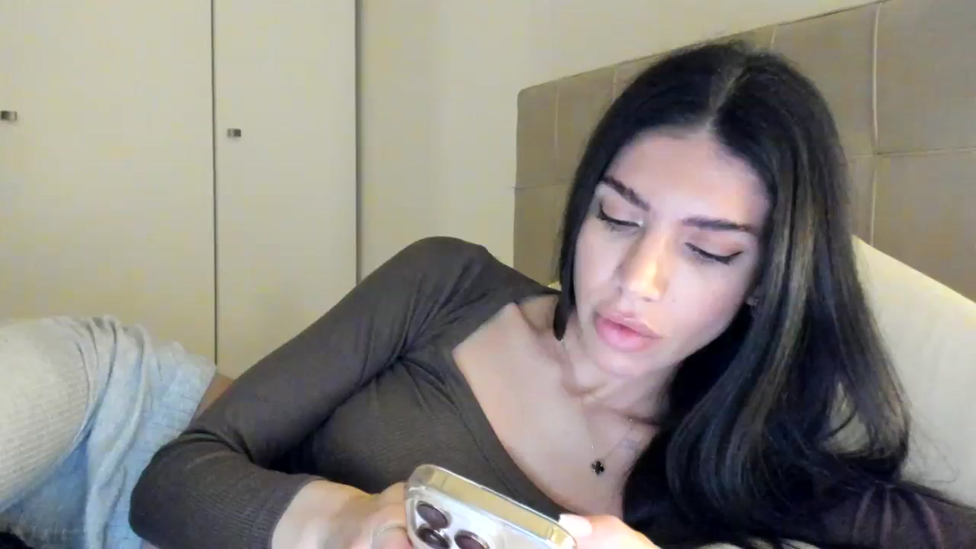 Gallery image thumbnail from SashaLopez's myfreecams stream on, 02/28/2024, 22:14 image 7 of 20