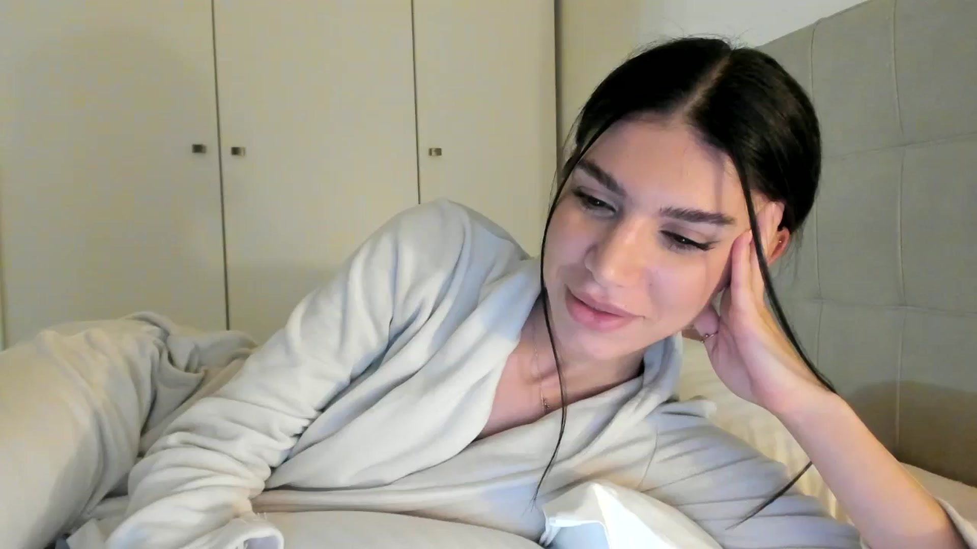 Gallery image thumbnail from SashaLopez's myfreecams stream on, 03/06/2024, 23:04 image 20 of 20