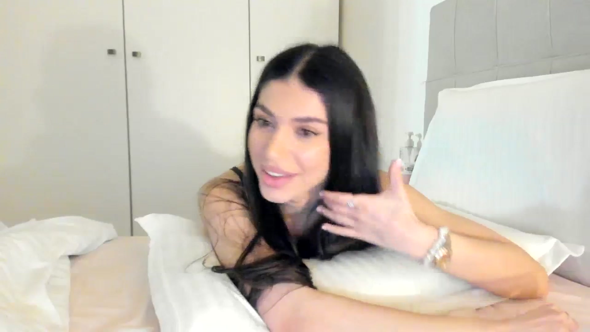 Gallery image thumbnail from SashaLopez's myfreecams stream on, 03/09/2024, 22:55 image 10 of 20