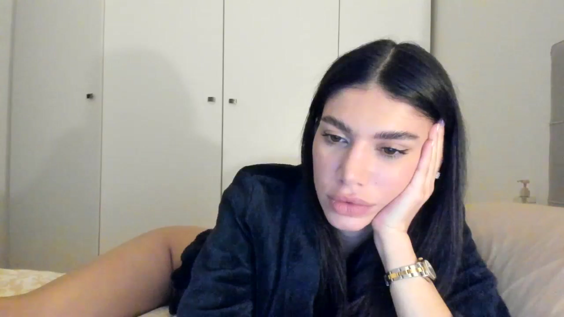 Gallery image thumbnail from SashaLopez's myfreecams stream on, 03/20/2024, 22:37 image 10 of 20