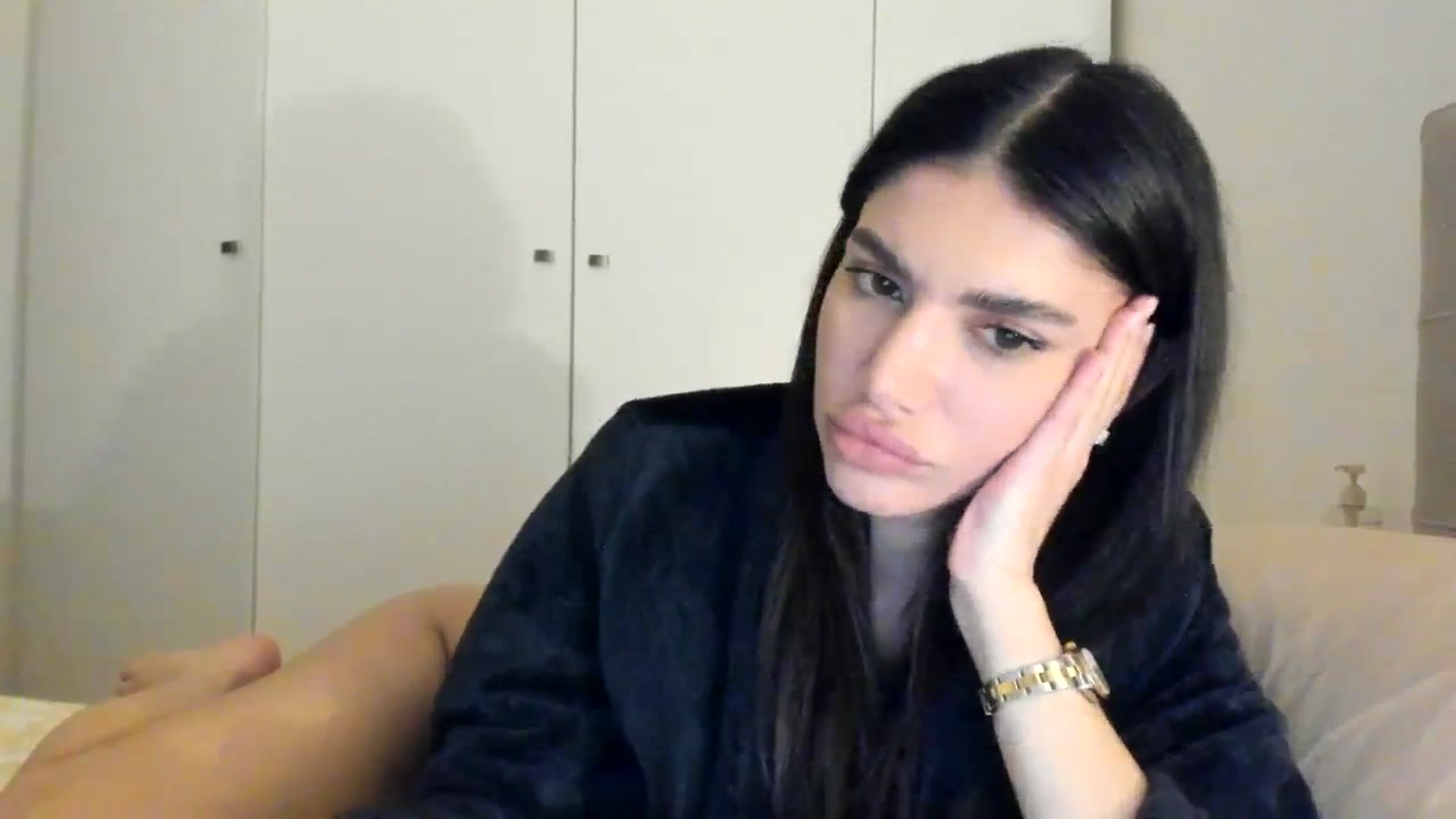 Gallery image thumbnail from SashaLopez's myfreecams stream on, 03/20/2024, 22:37 image 9 of 20