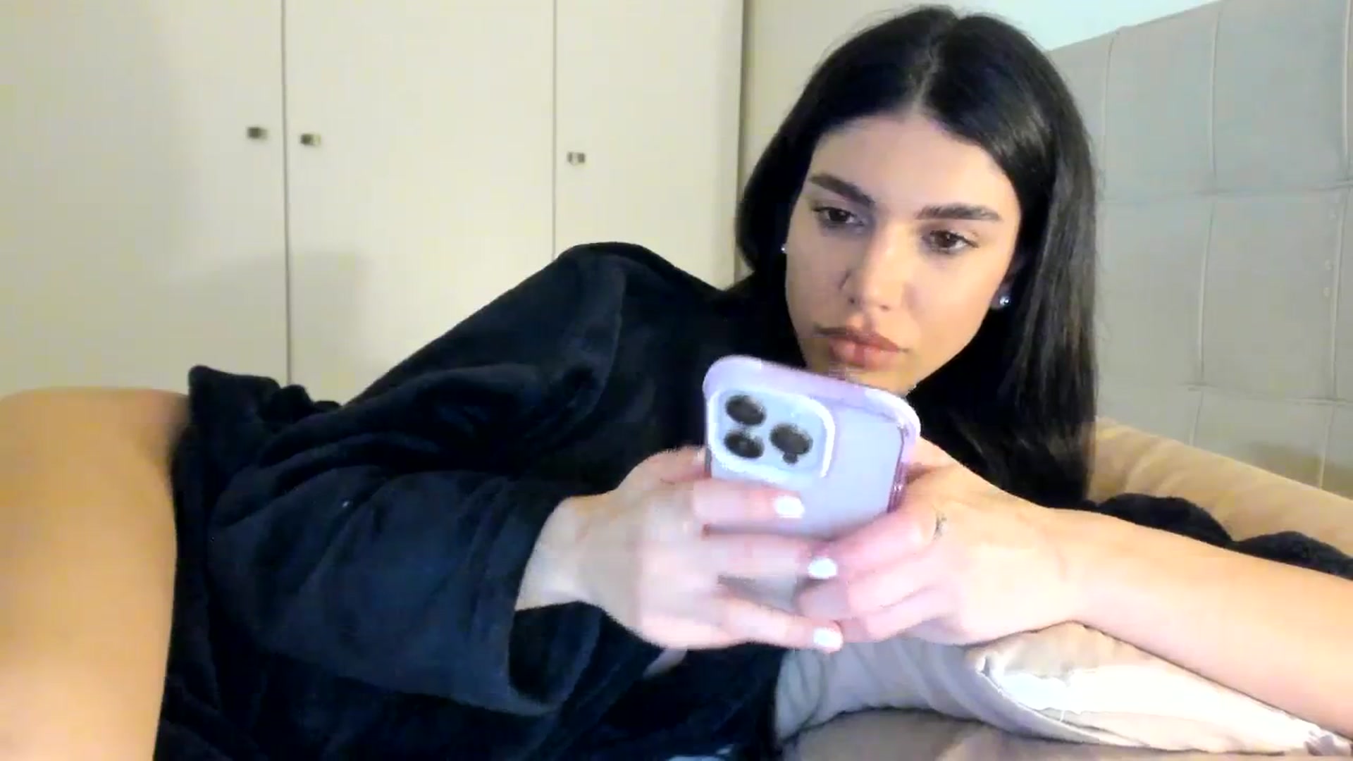 Gallery image thumbnail from SashaLopez's myfreecams stream on, 03/21/2024, 21:45 image 11 of 20