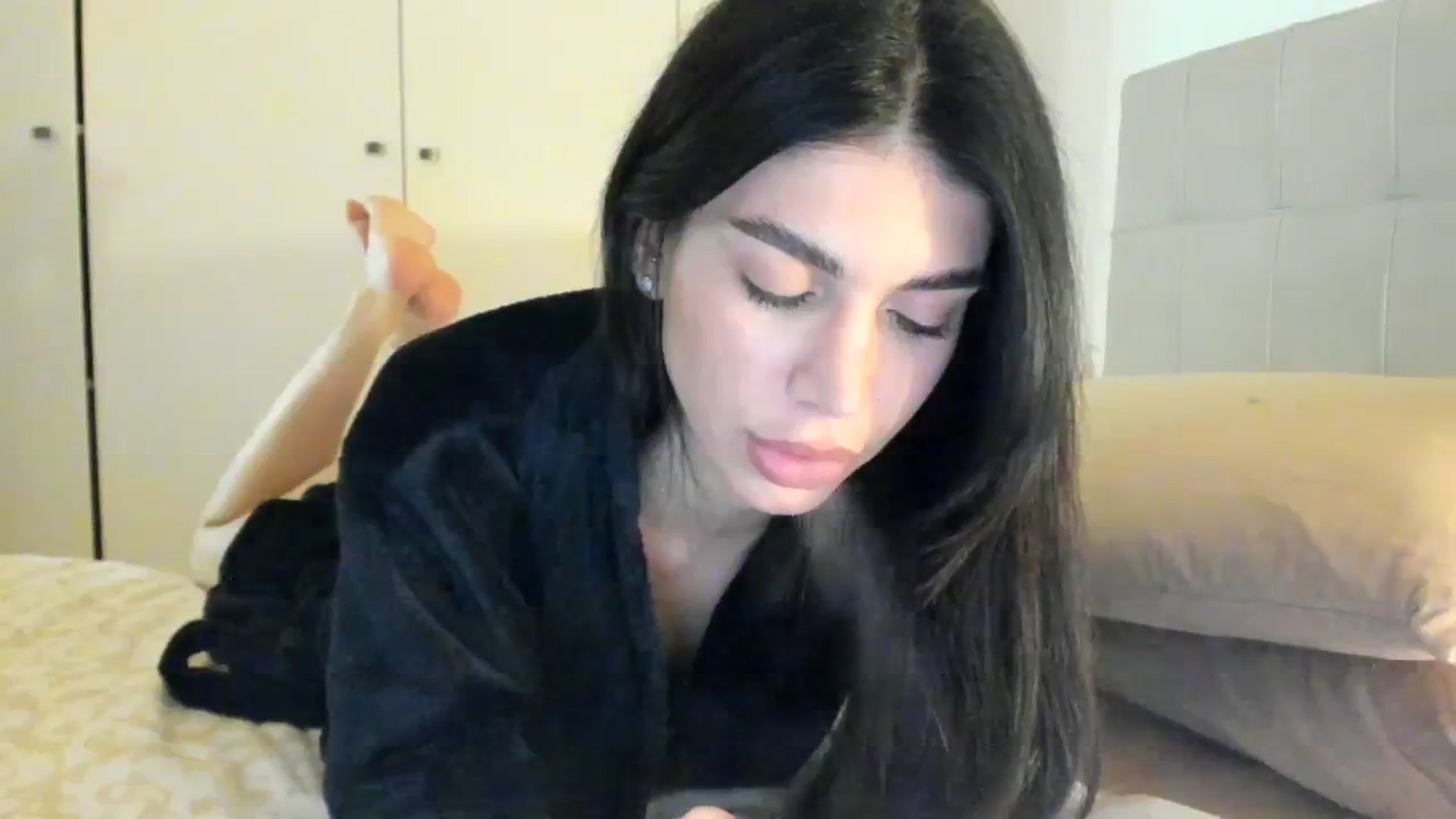 Gallery image thumbnail from SashaLopez's myfreecams stream on, 03/21/2024, 21:45 image 7 of 20