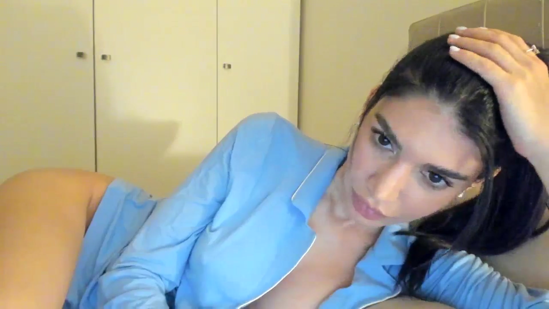 Gallery image thumbnail from SashaLopez's myfreecams stream on, 03/22/2024, 21:36 image 9 of 20
