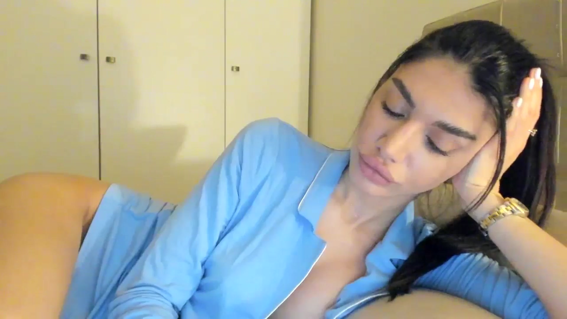 Gallery image thumbnail from SashaLopez's myfreecams stream on, 03/22/2024, 21:36 image 7 of 20